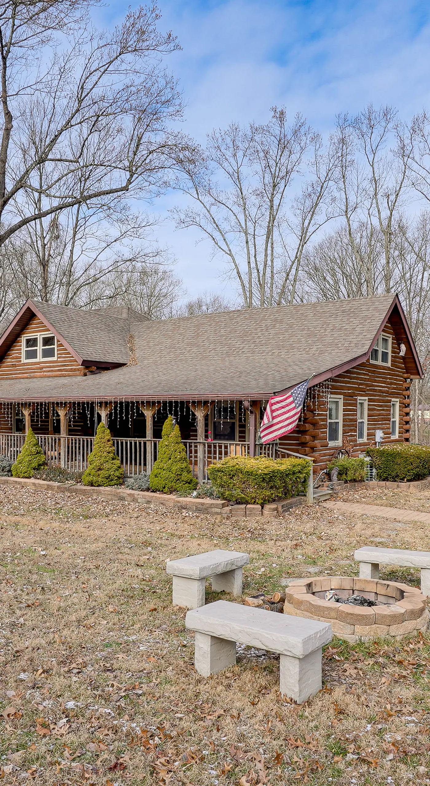Hike, Fish & Boat Nearby! Bloomington Family Cabin