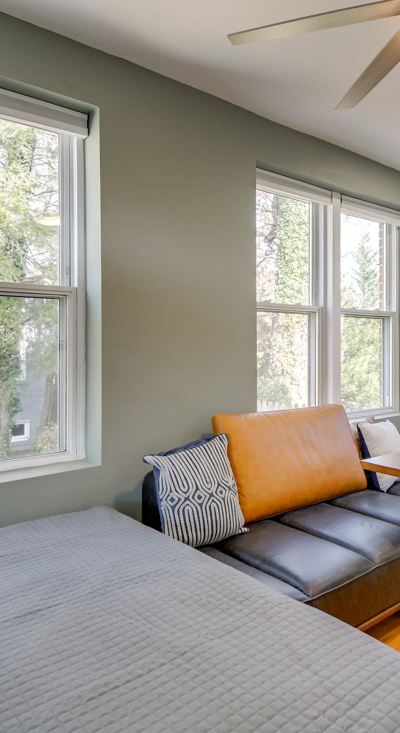 Commuter's Dream! Cheverly Studio 1/2 Mi to Metro