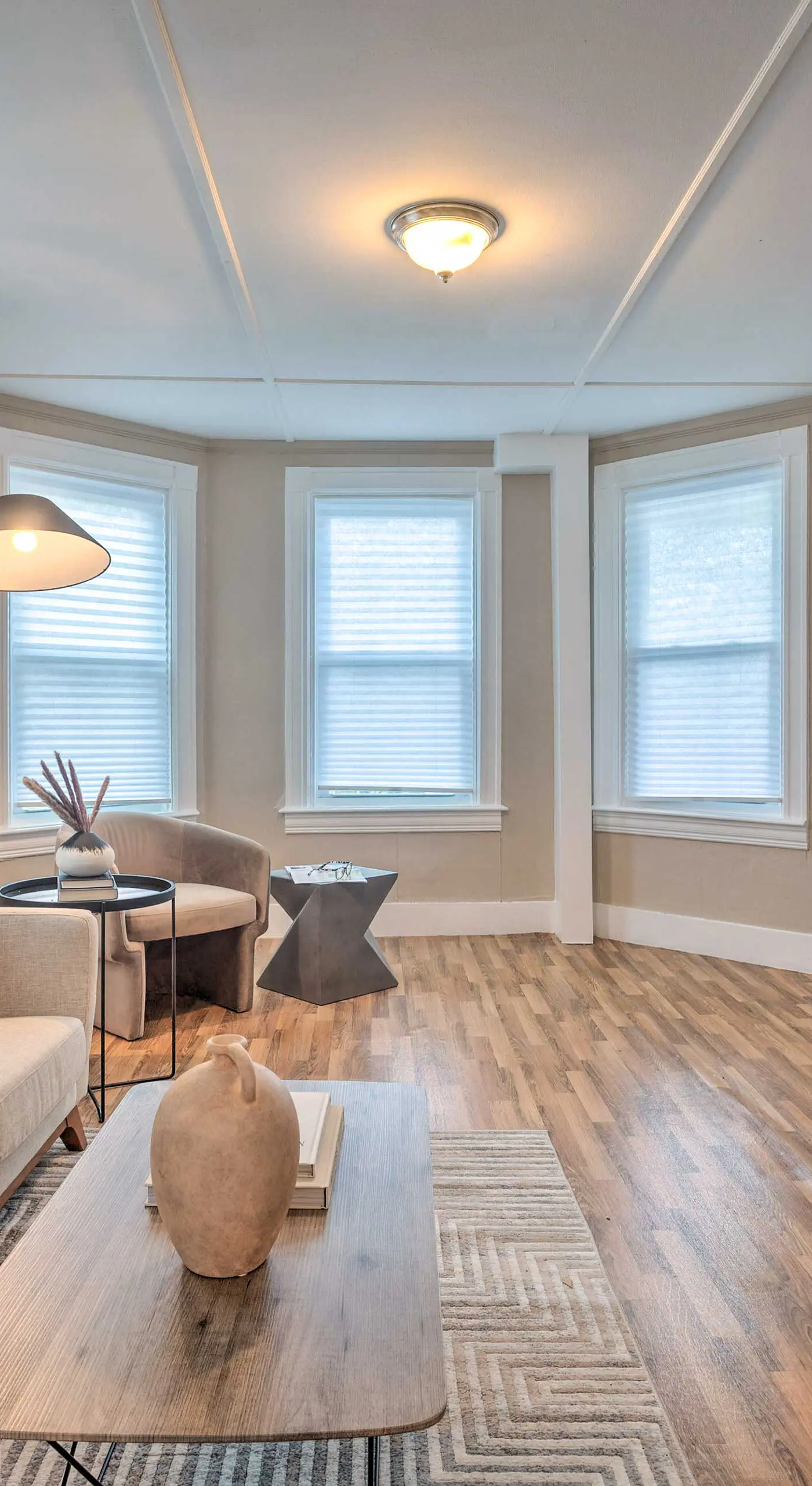 Cozy-Chic Attleboro Apt: 1 Mi to Dining & Zoo