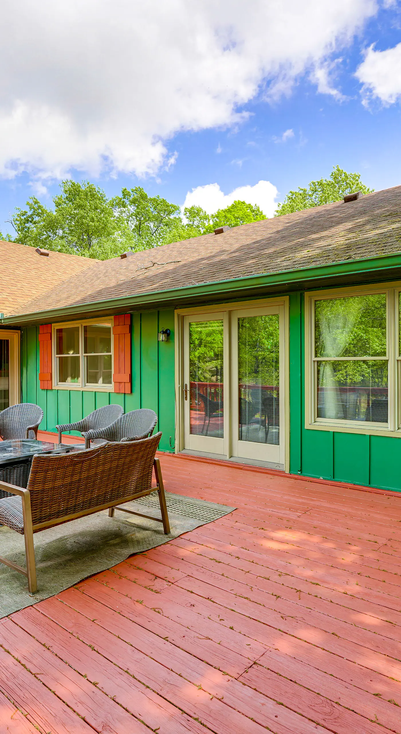 Large Lakefront Home | Pool, Hot Tub & Boat Dock