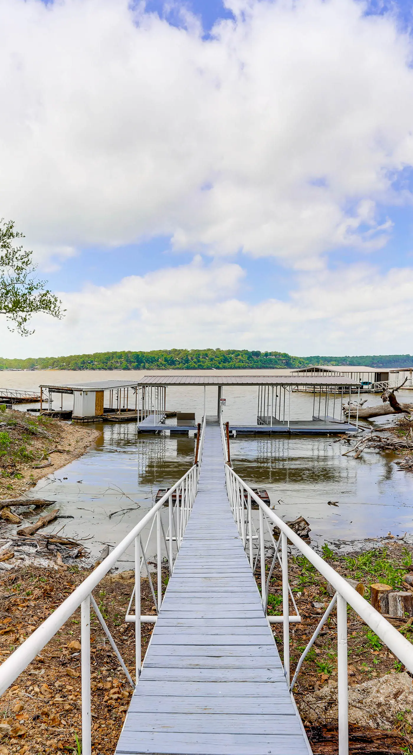 Large Lakefront Home | Pool, Hot Tub & Boat Dock