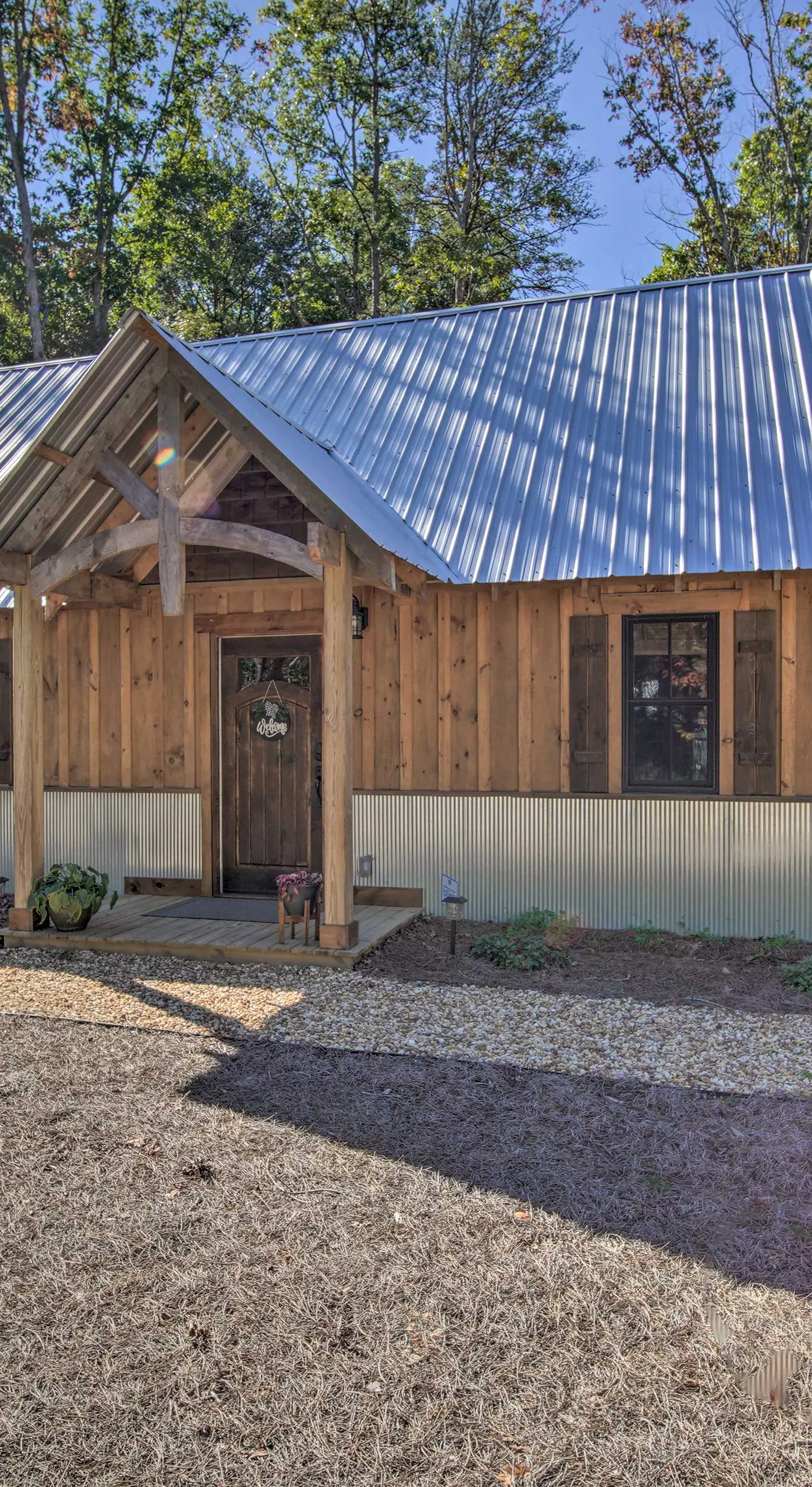 Stunning Cabin Getaway w/ Private Hot Tub!