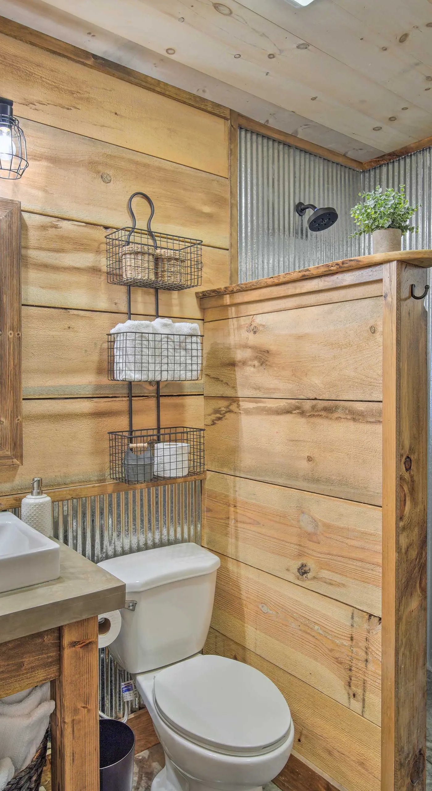 Stunning Cabin Getaway w/ Private Hot Tub!