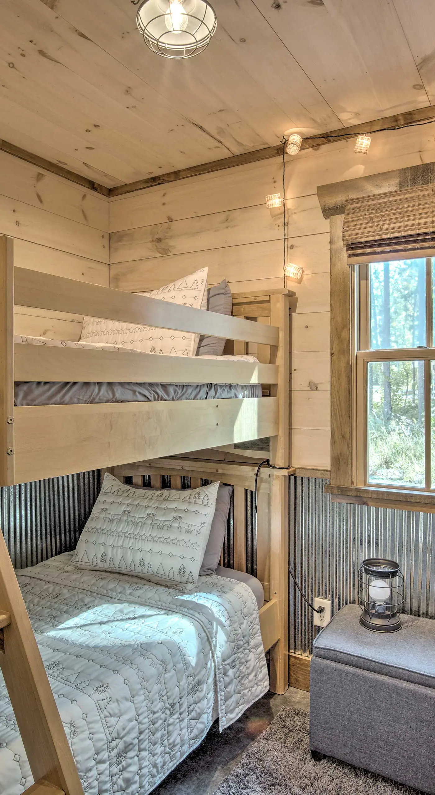 Stunning Cabin Getaway w/ Private Hot Tub!