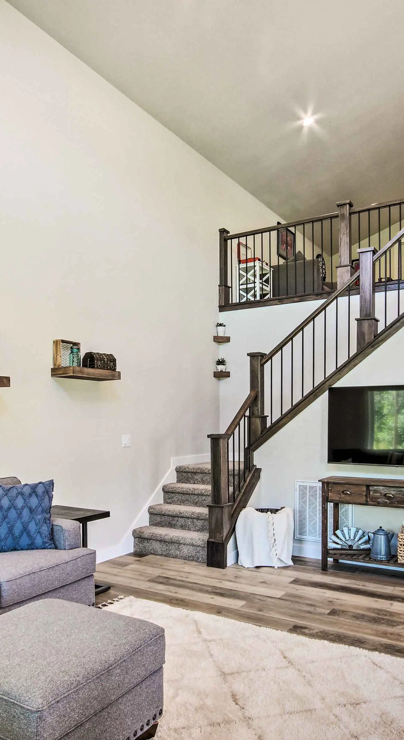 Red Lodge Home w/ Patio ~ 1 Mi from Downtown!