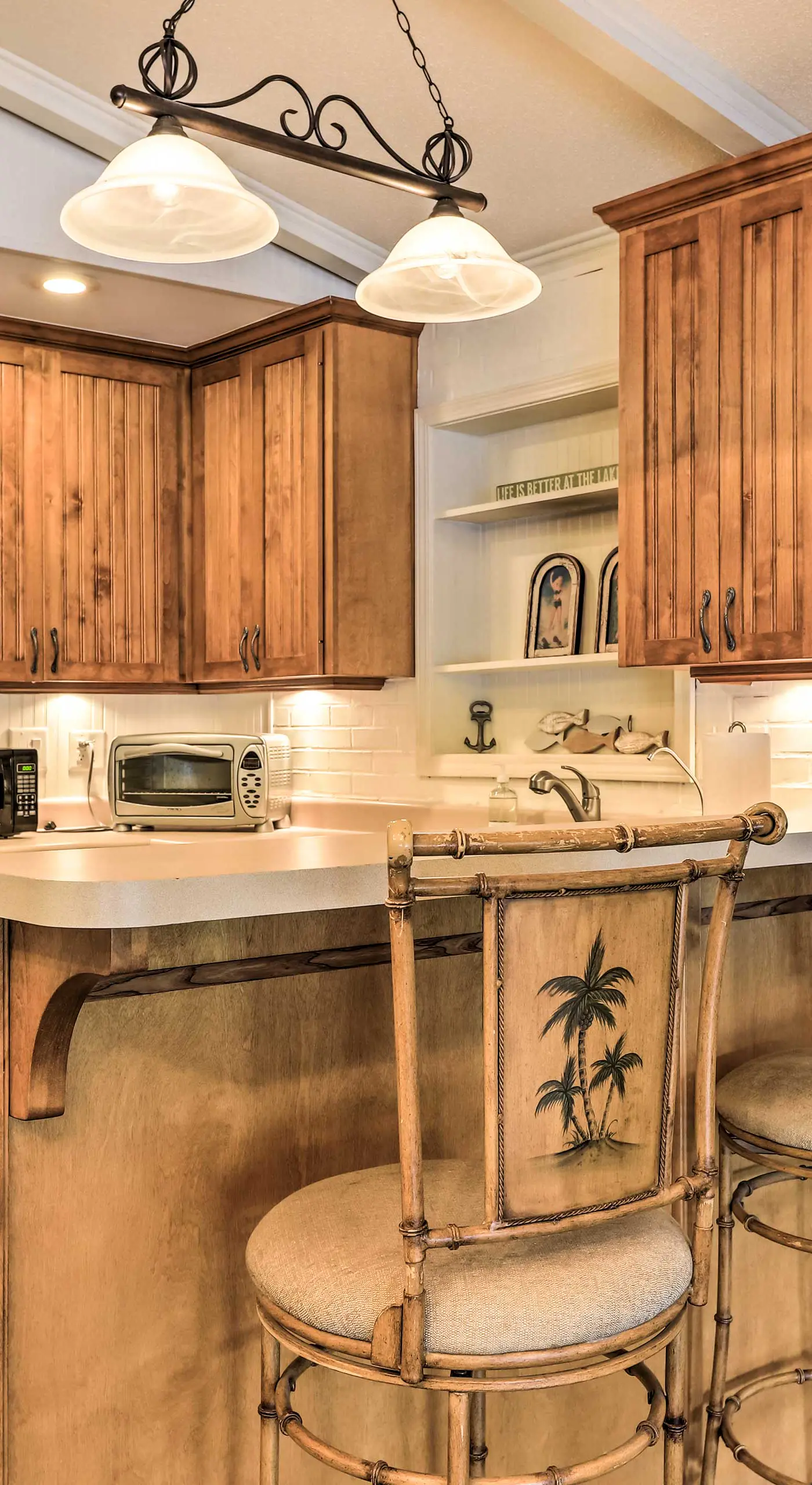 Eatonton Getaway on Lake Sinclair w/ Dock!