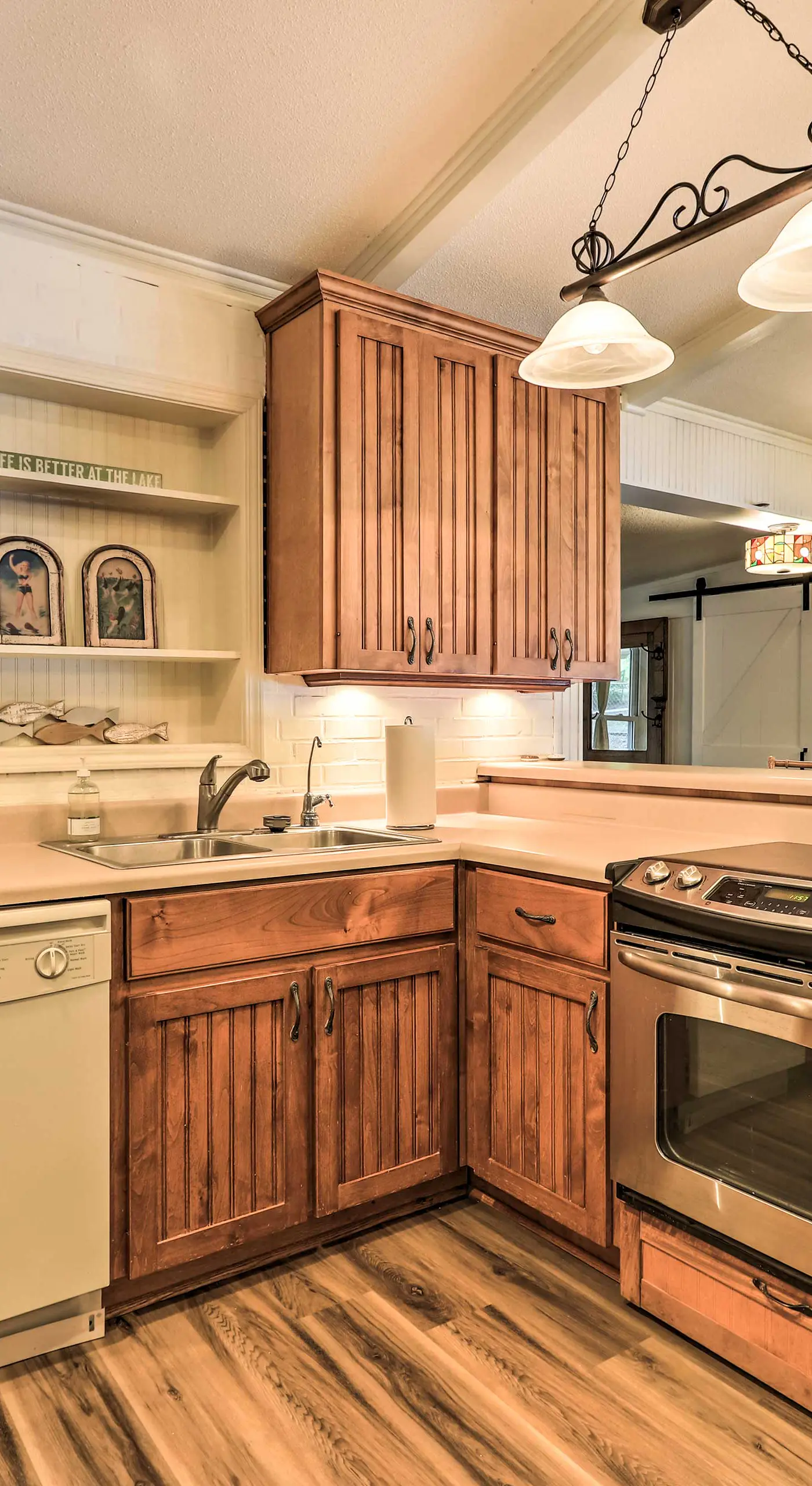 Eatonton Getaway on Lake Sinclair w/ Dock!