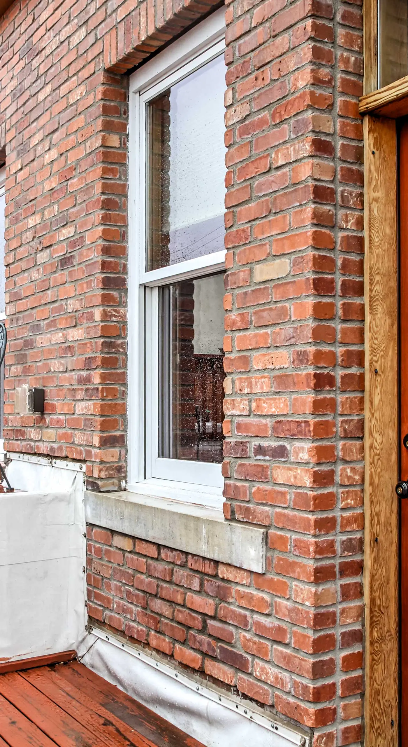 1 Mi to UW: Historic Laramie Apt