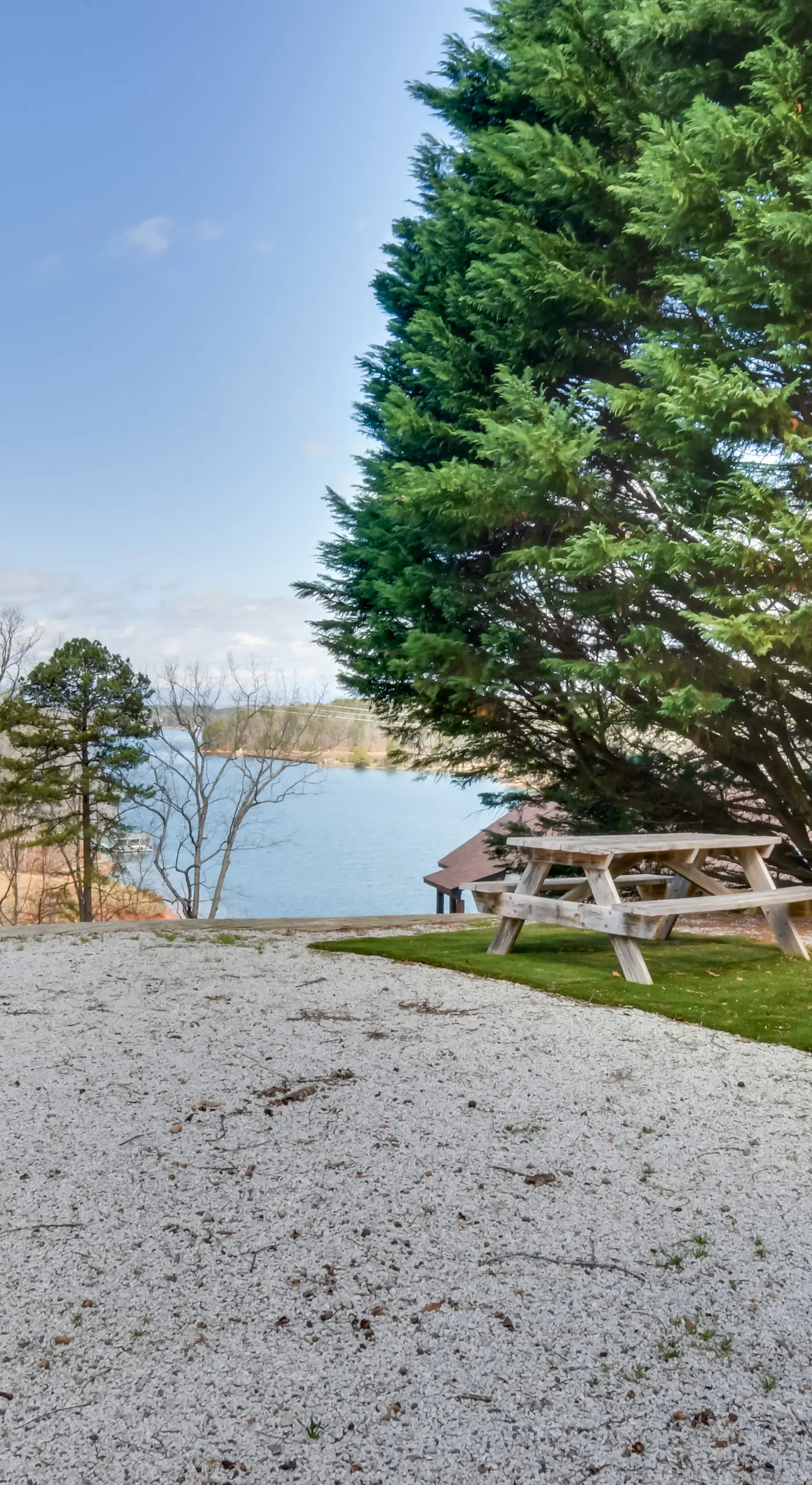 Hike & Fish: Lake Keowee Retreat w/ Shared Dock!