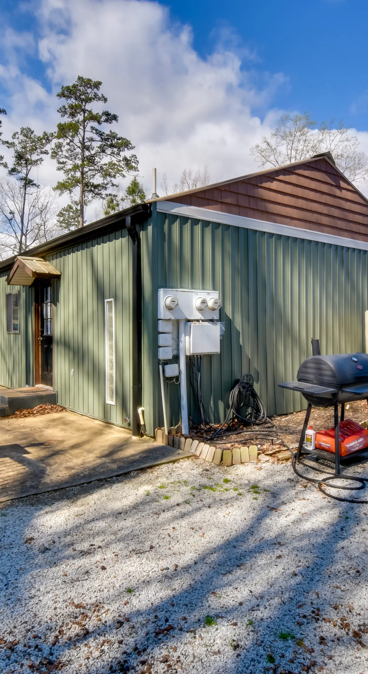 Hike & Fish: Lake Keowee Retreat w/ Shared Dock!