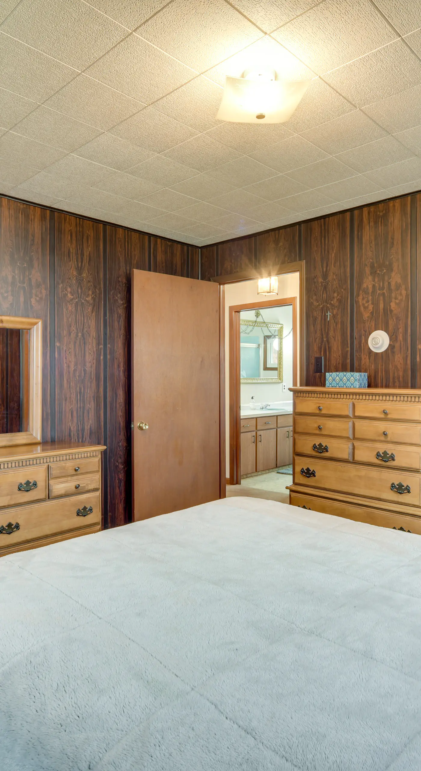 Fisher's Retreat: Hayward Home, Near ATV Trails!