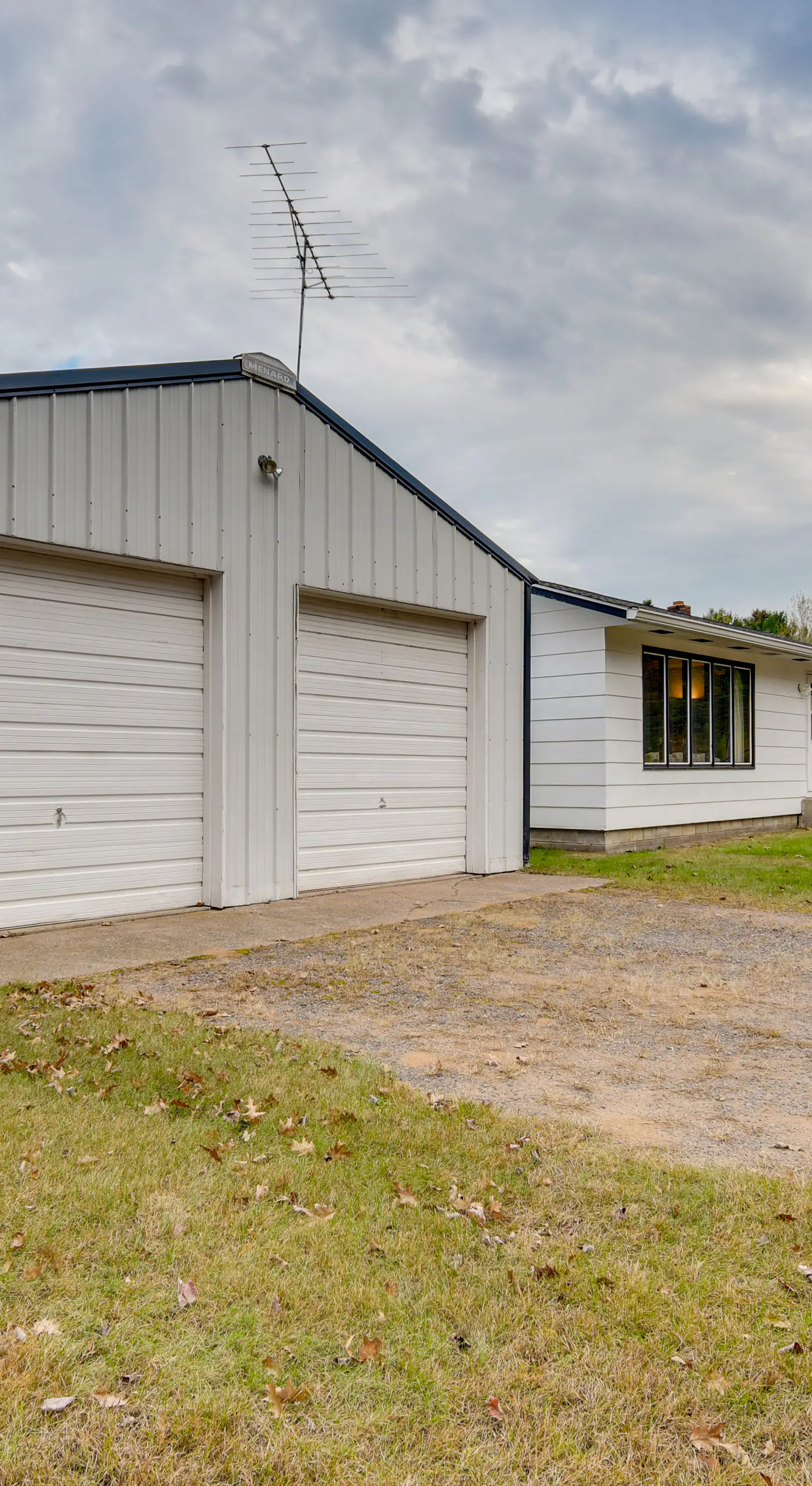 Fisher's Retreat: Hayward Home, Near ATV Trails!