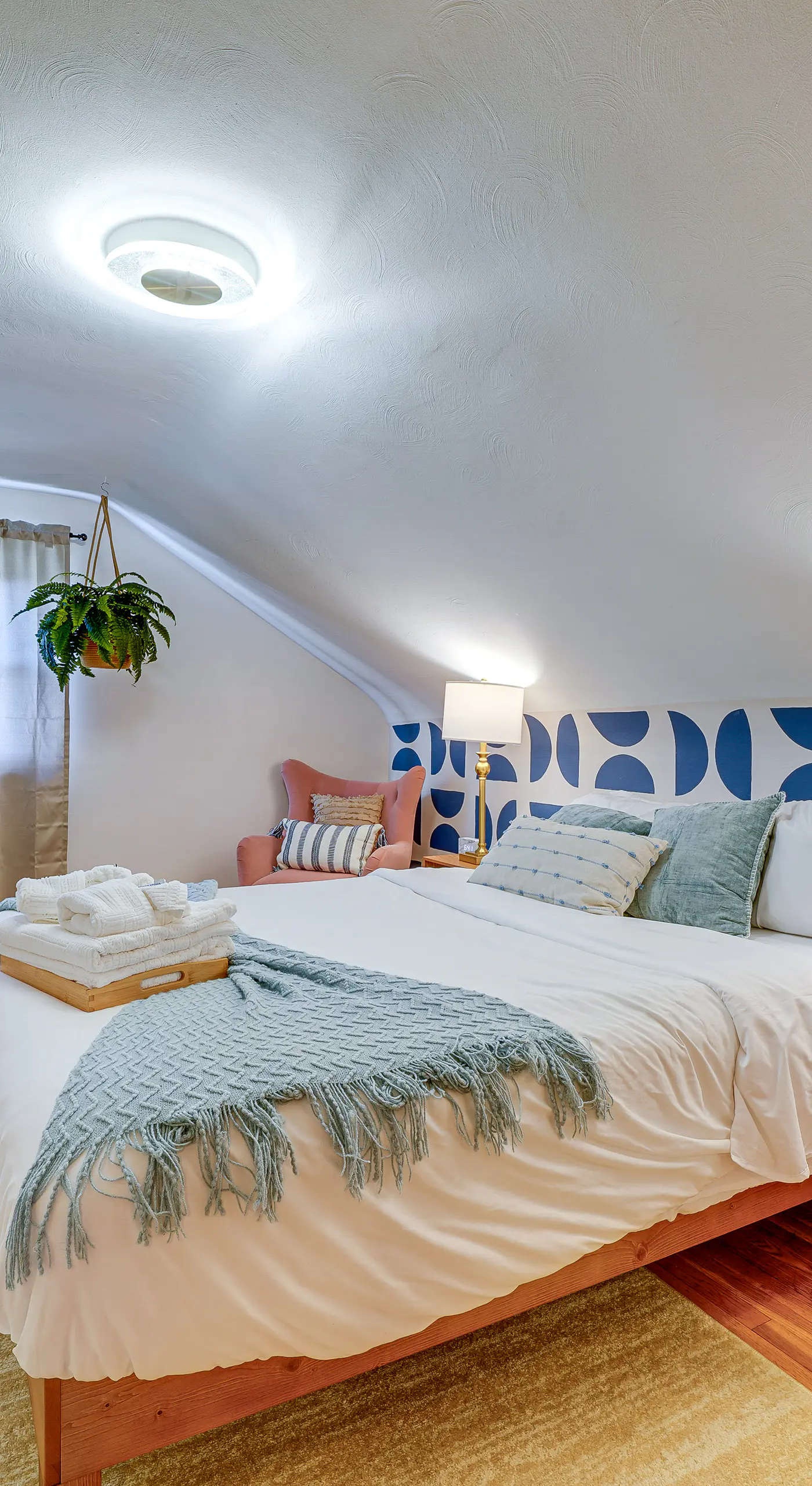 Cozy Pittsburgh Vacation Rental ~ 2 Mi to Downtown