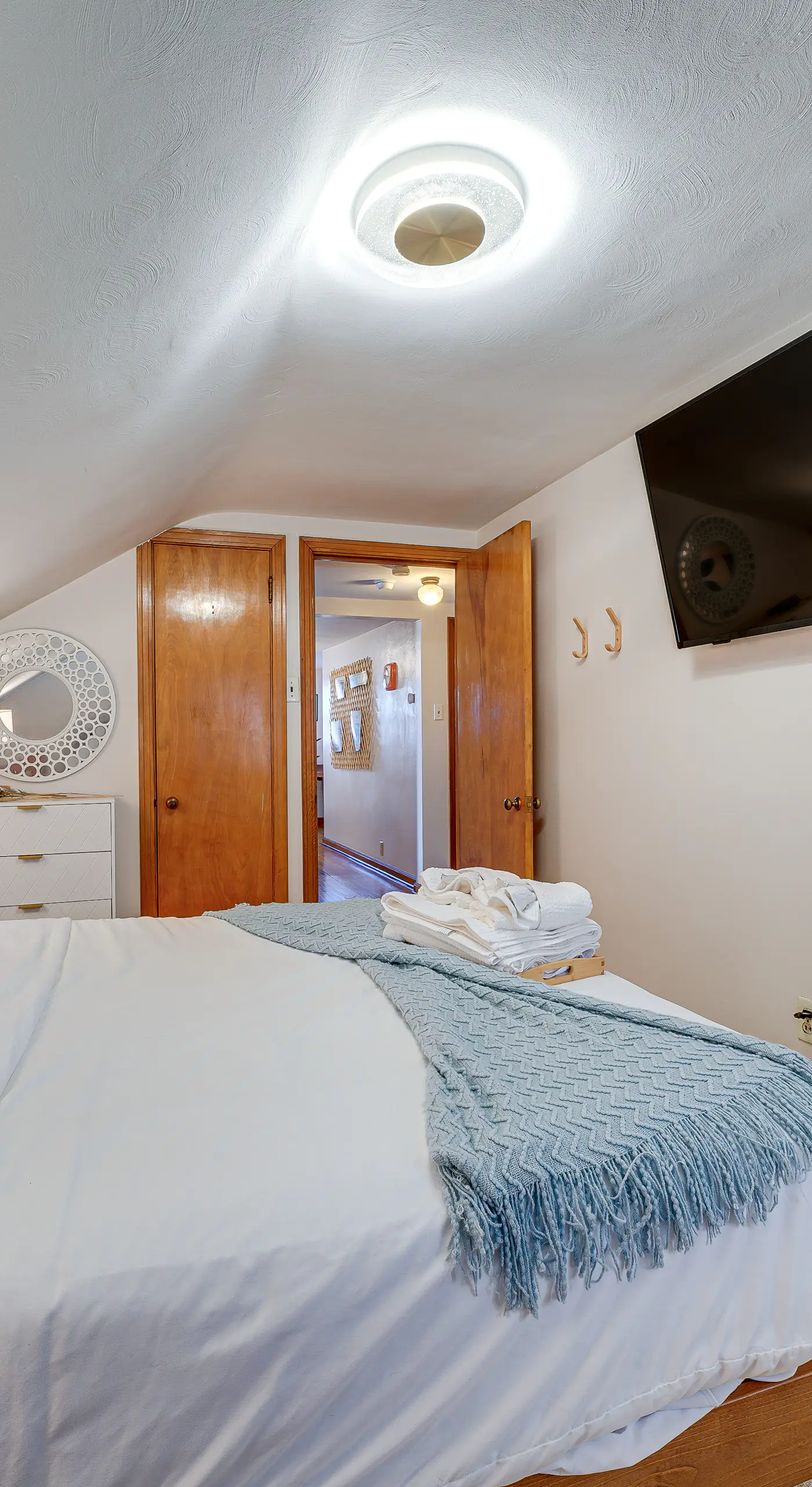 Cozy Pittsburgh Vacation Rental ~ 2 Mi to Downtown
