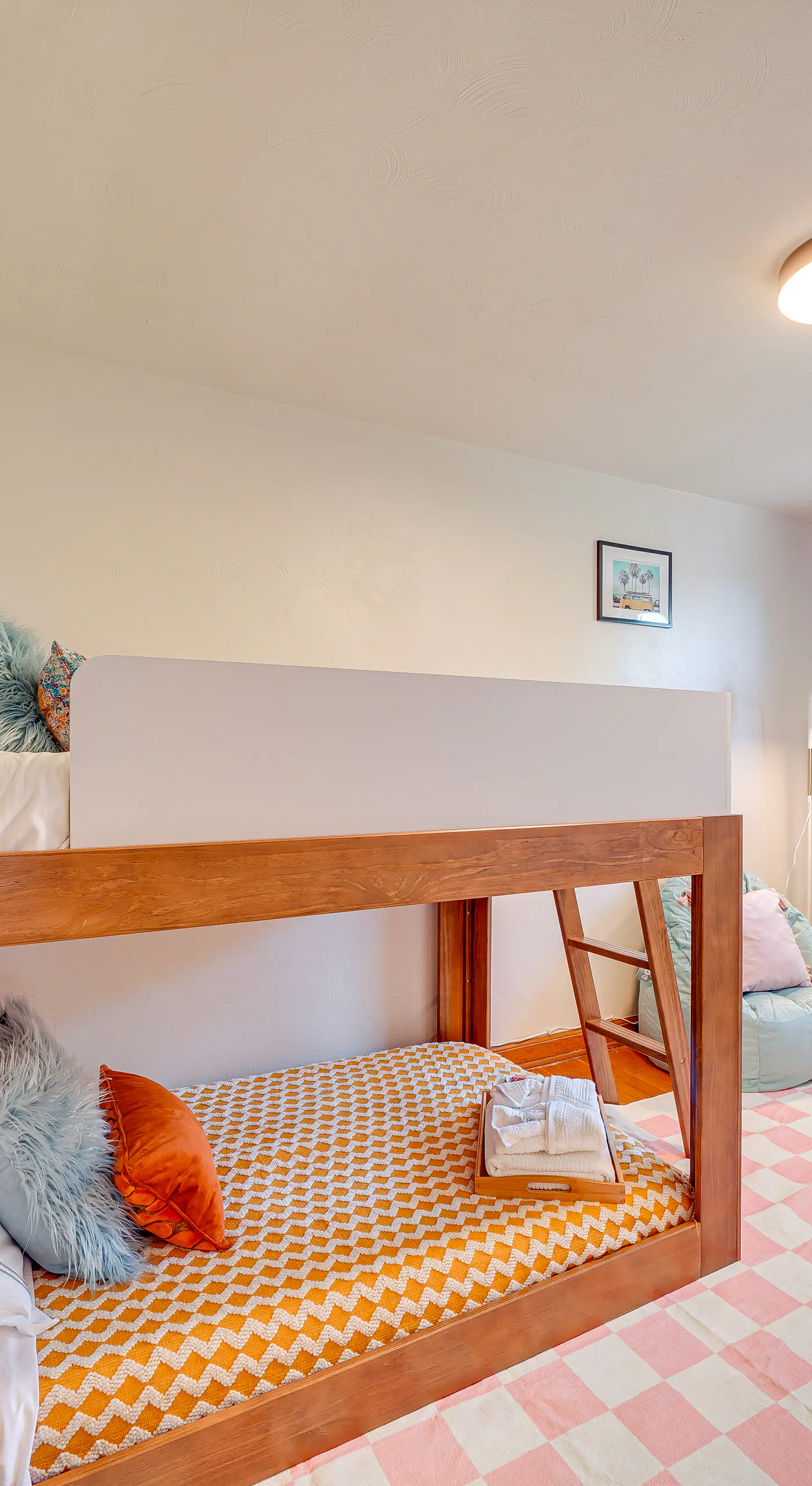 Cozy Pittsburgh Vacation Rental ~ 2 Mi to Downtown