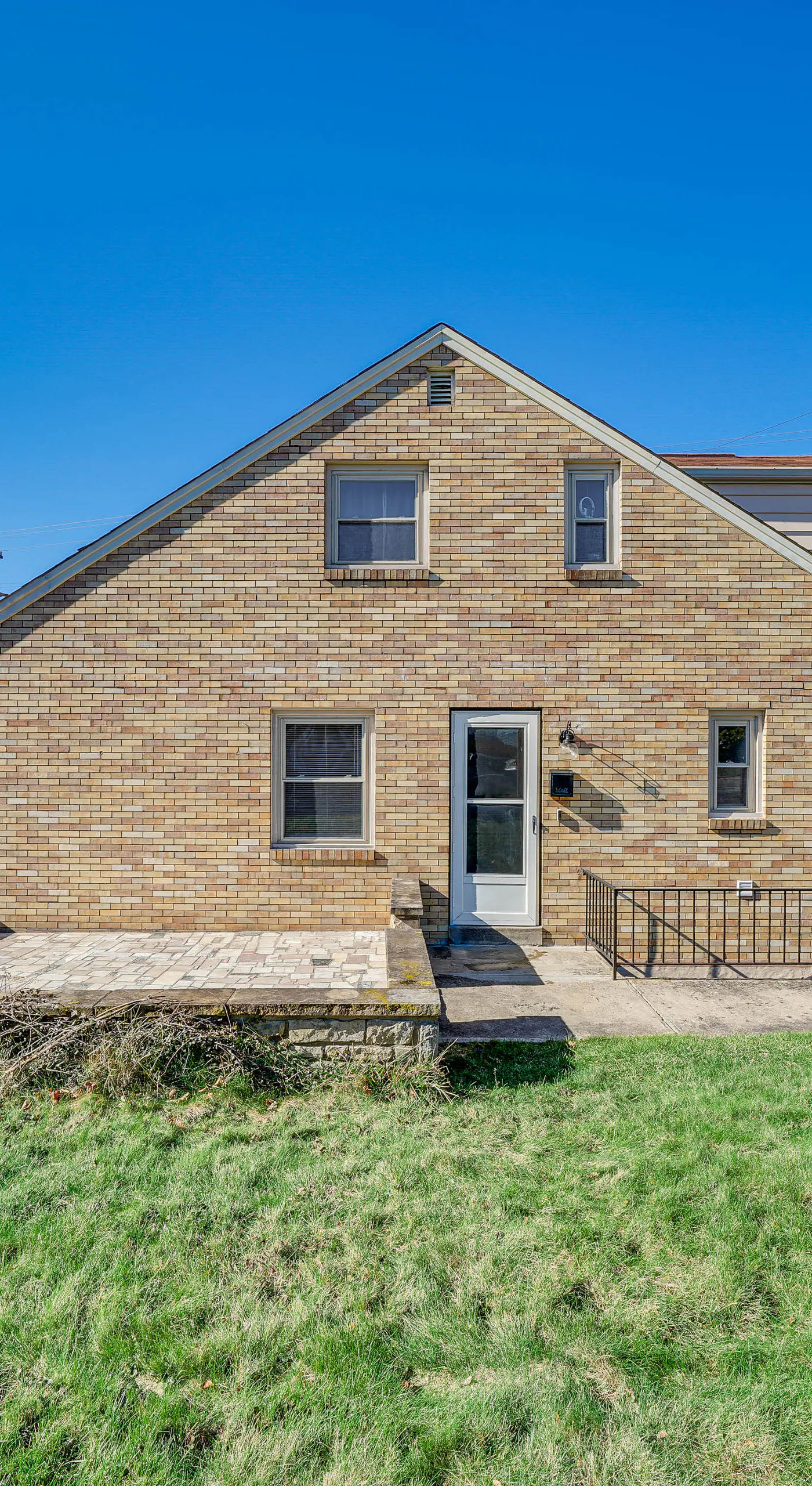 Cozy Pittsburgh Vacation Rental ~ 2 Mi to Downtown