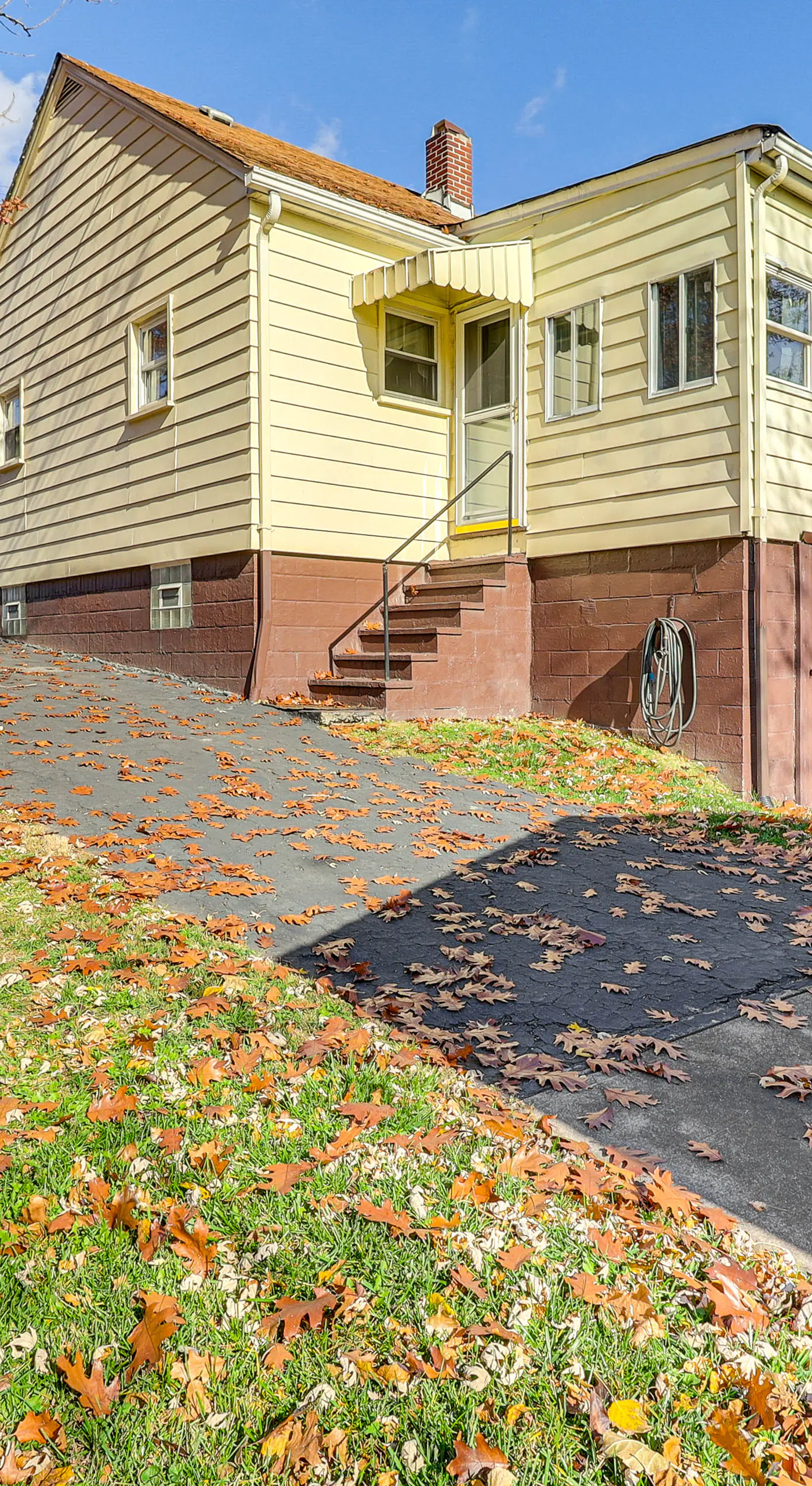Game Room & Fire Pit: West Mifflin Home!