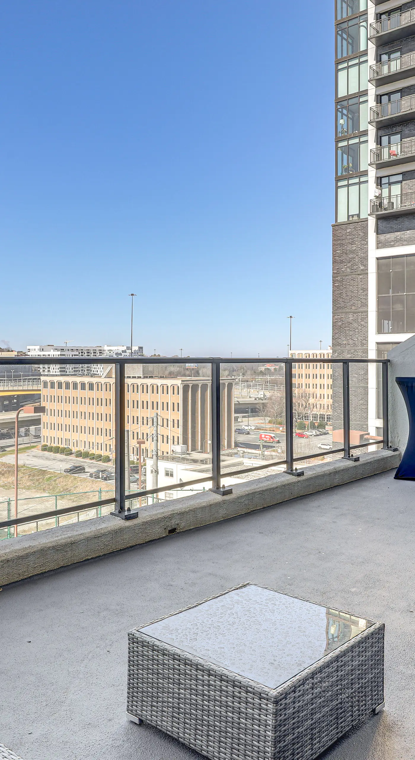 Balcony + Community Perks: Modern Atlanta Condo!