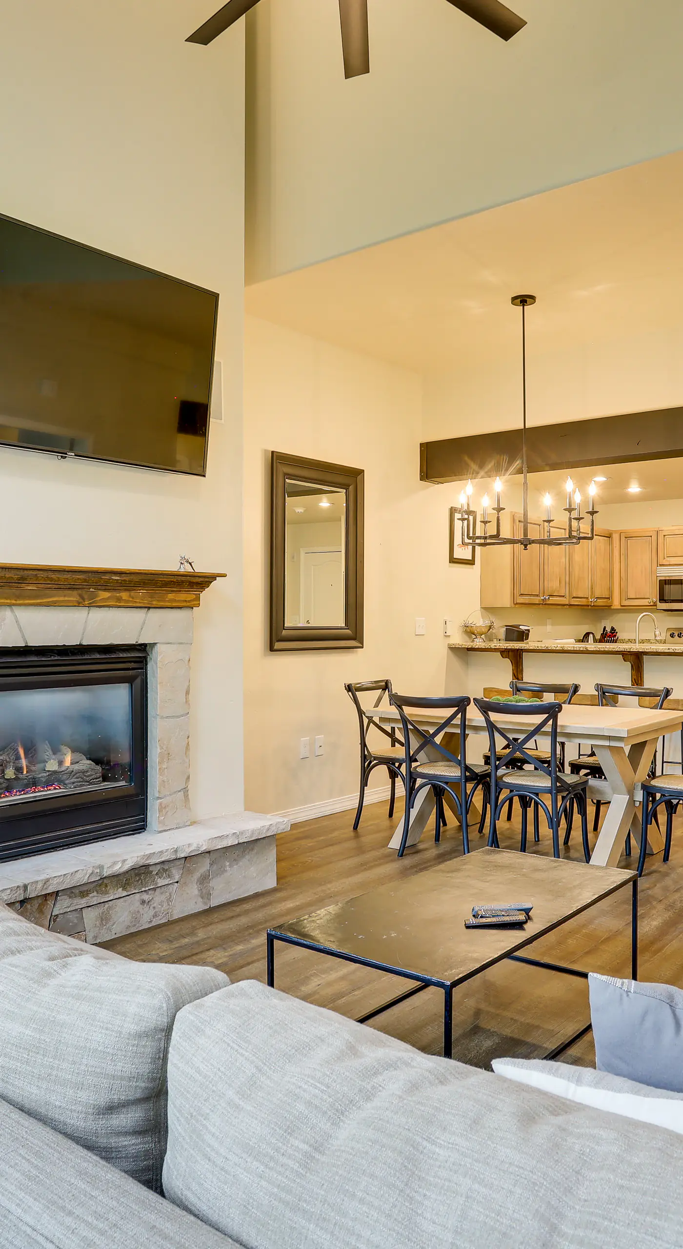 Walk to Lift: Arrowhead Ski Condo w/ Pool Access!