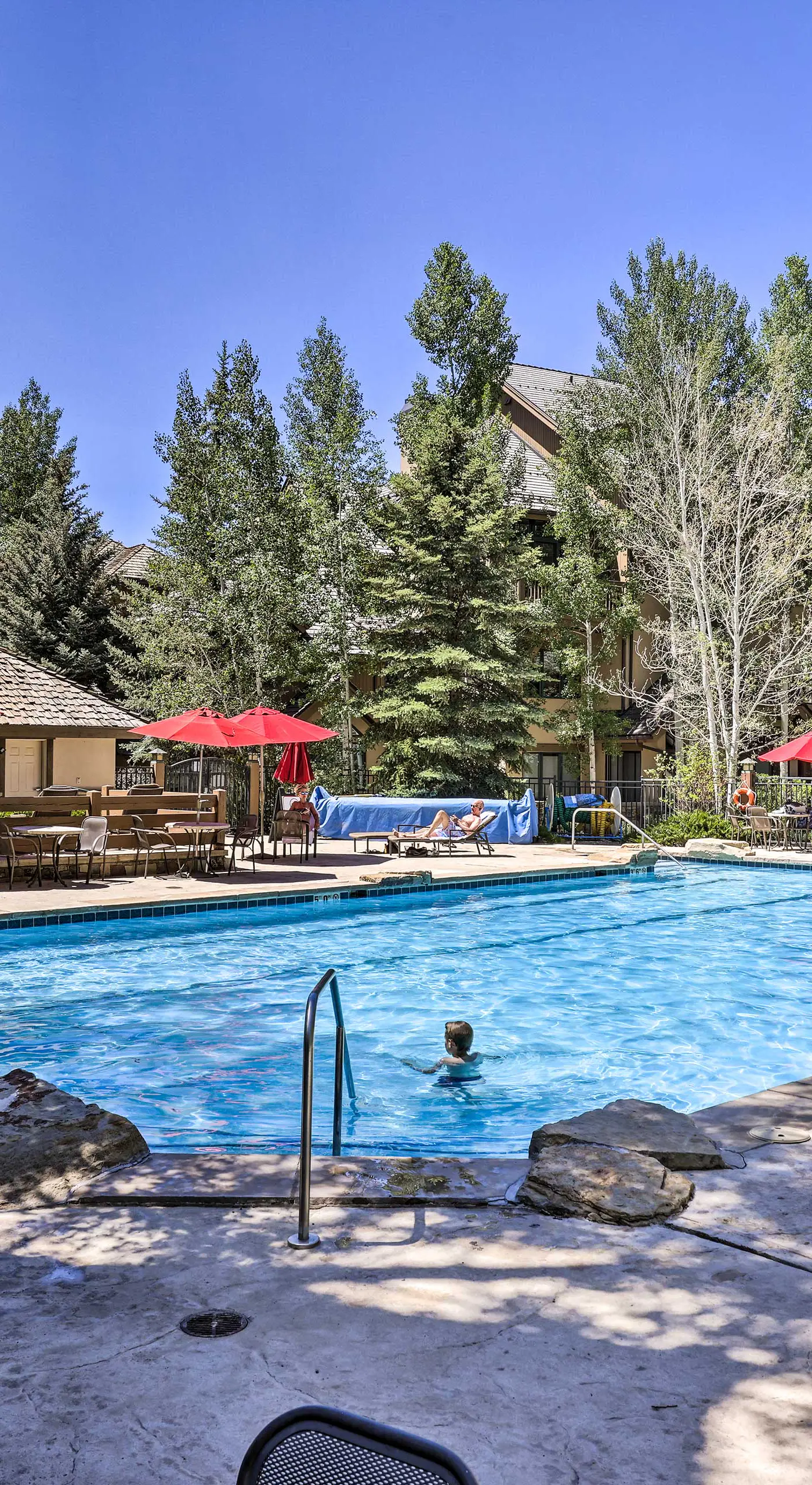 Walk to Lift: Arrowhead Ski Condo w/ Pool Access!