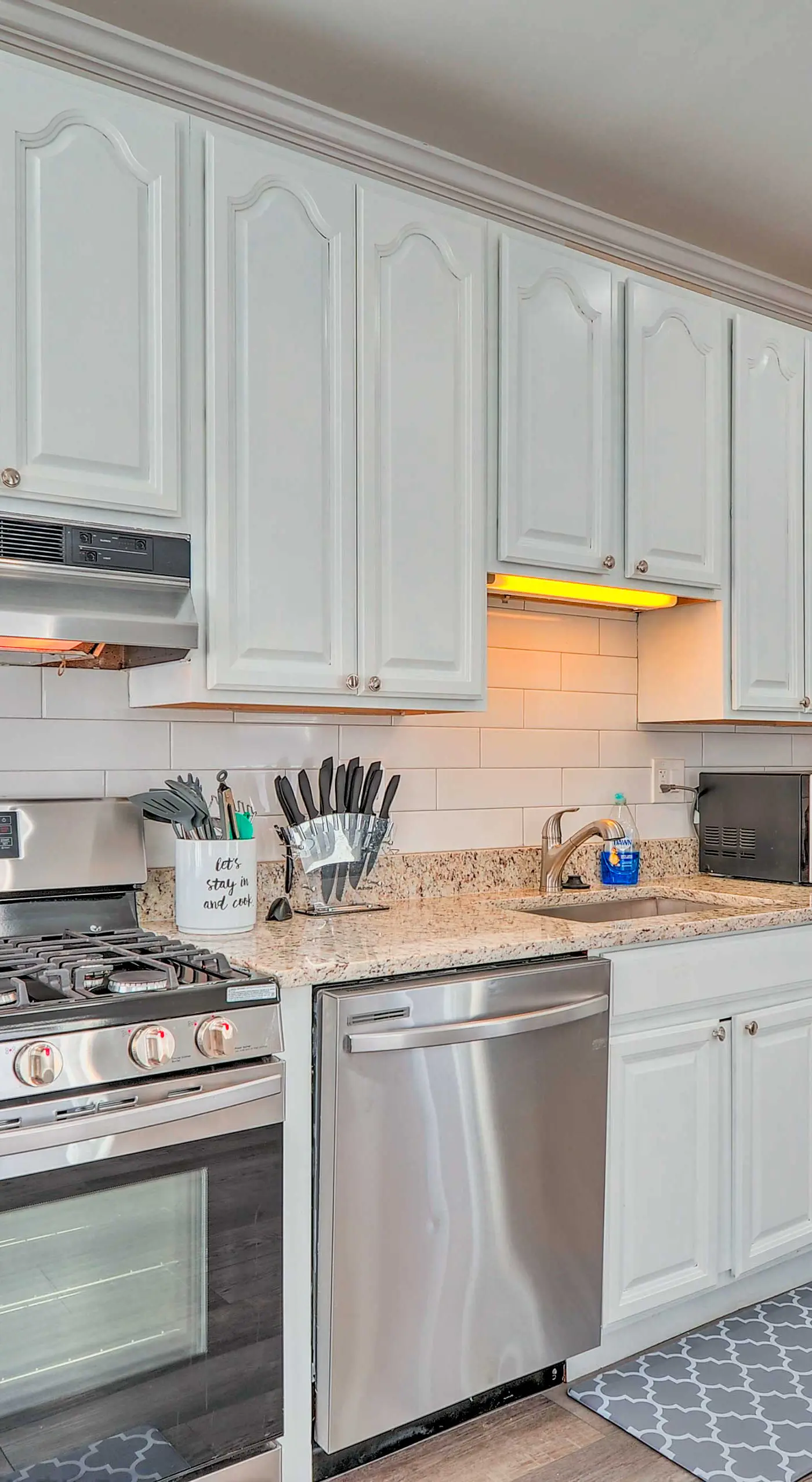 Baltimore Abode, Walk to Cross Street Market!