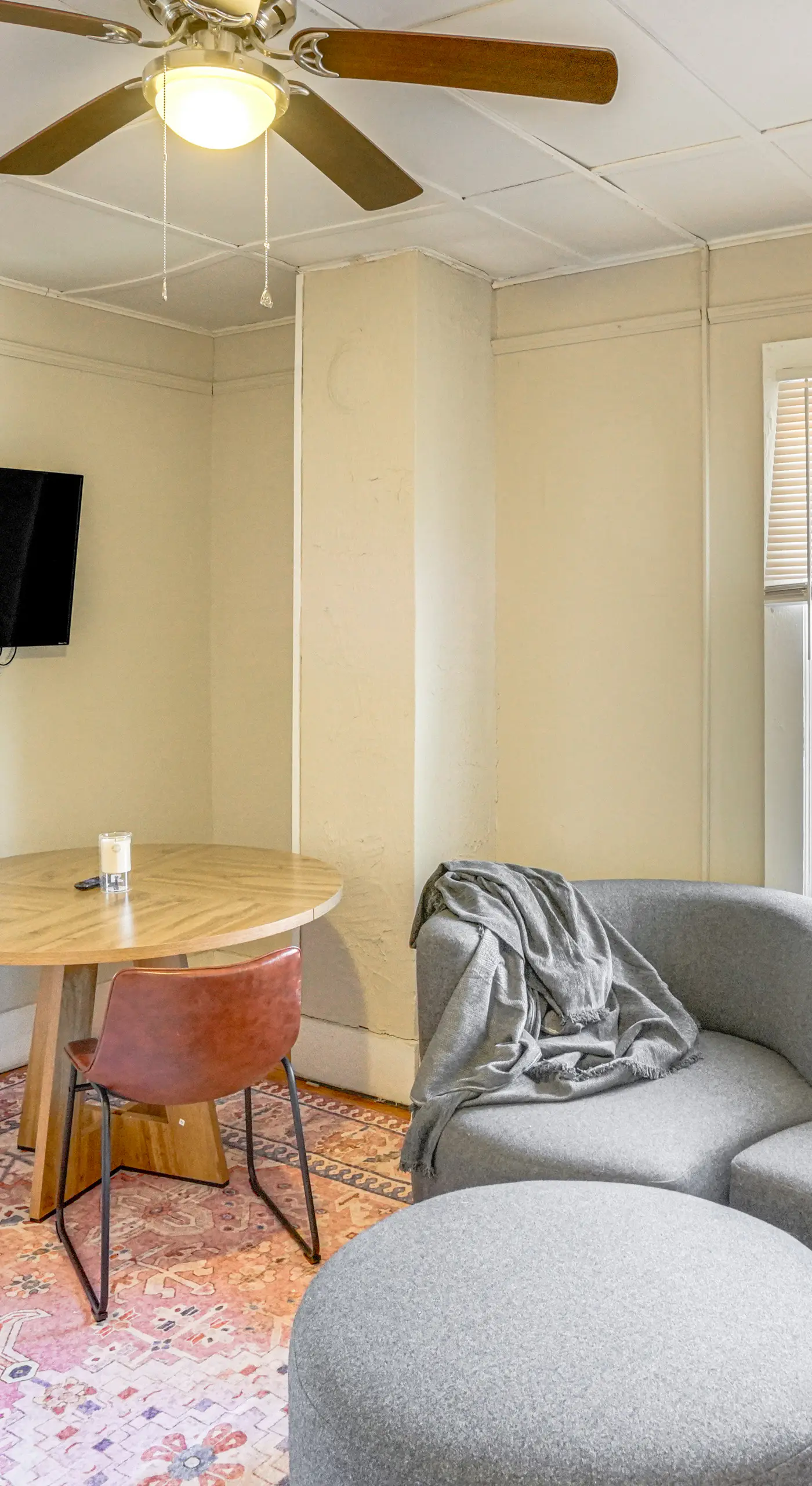 Walk to Dtwn Hudson: Cozy Upstate Apartment