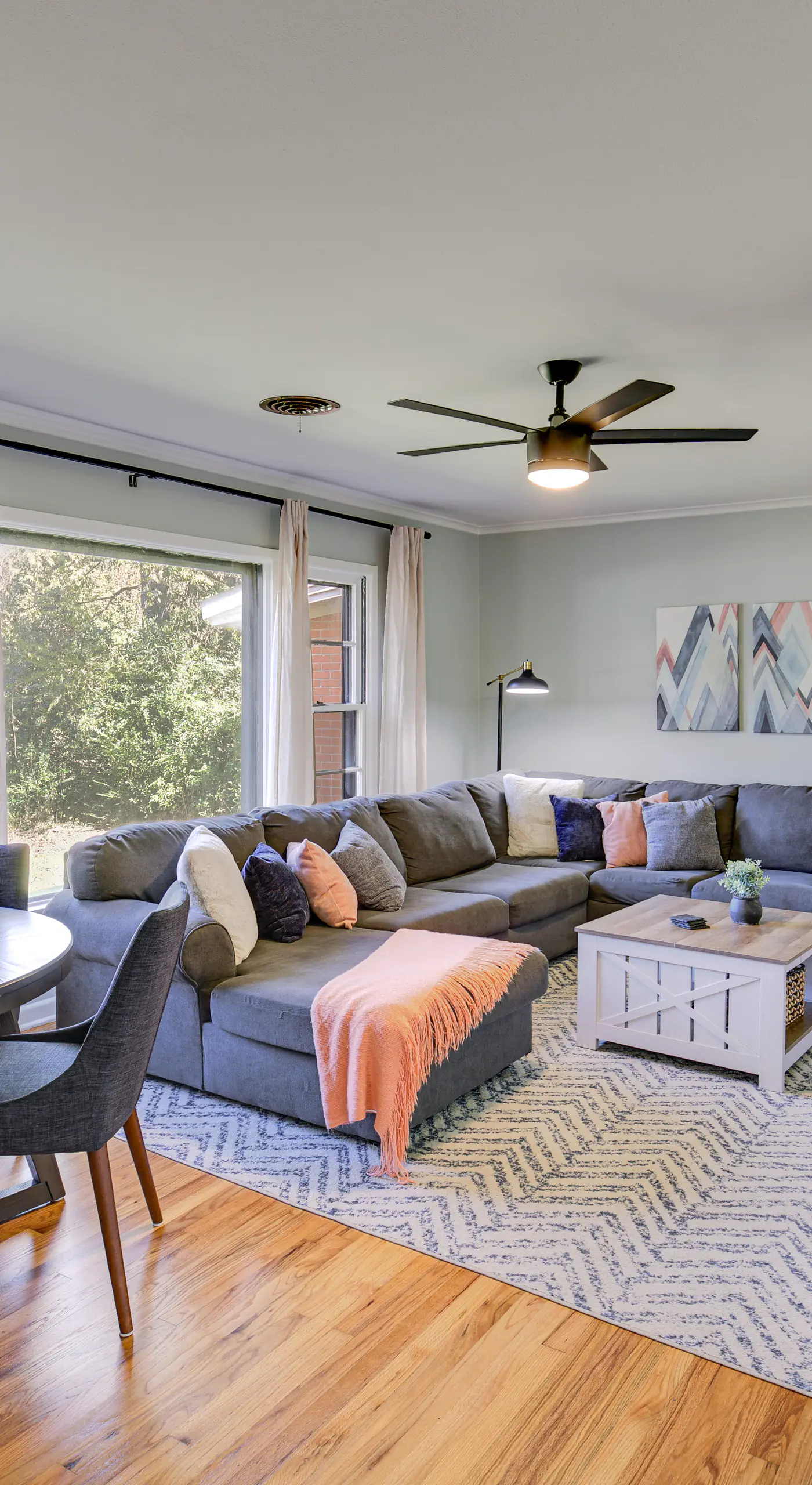 3 Mi to Rose Garden: 'Serenity Place' w/ Fire Pit!