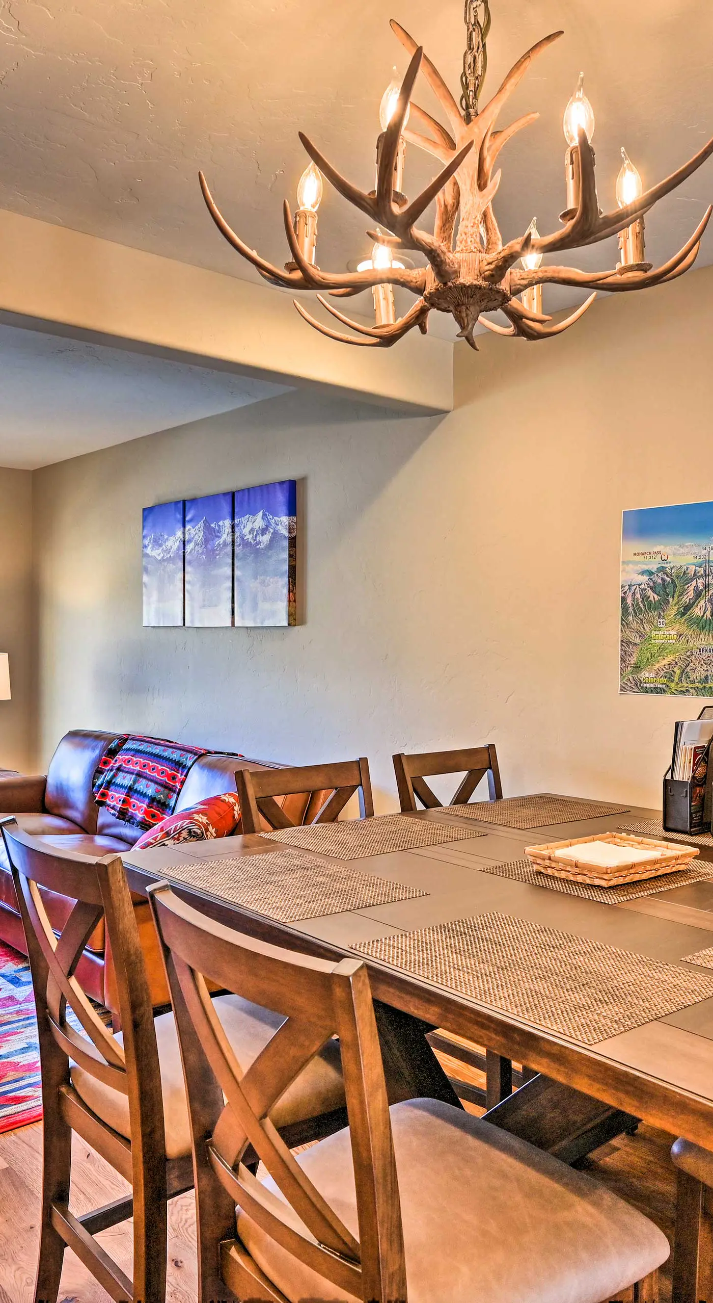 7984: Pet-Friendly Townhome w/ Grill!