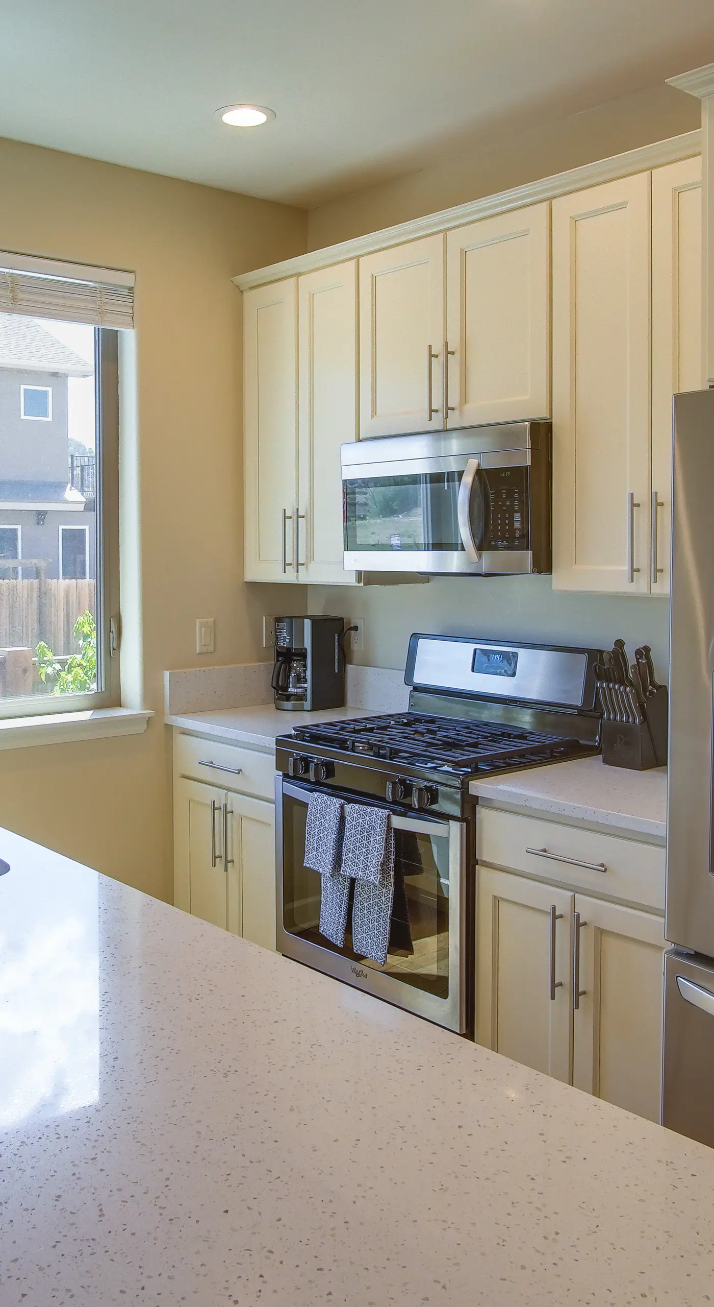 Salida Oasis: 1 Mi to Town, Mountain View, Hot Tub
