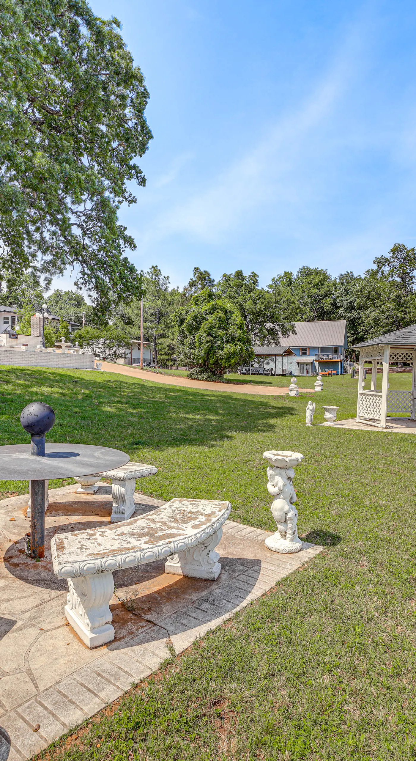Waterfront Lake Eufaula Home: Dock & Beach Access!