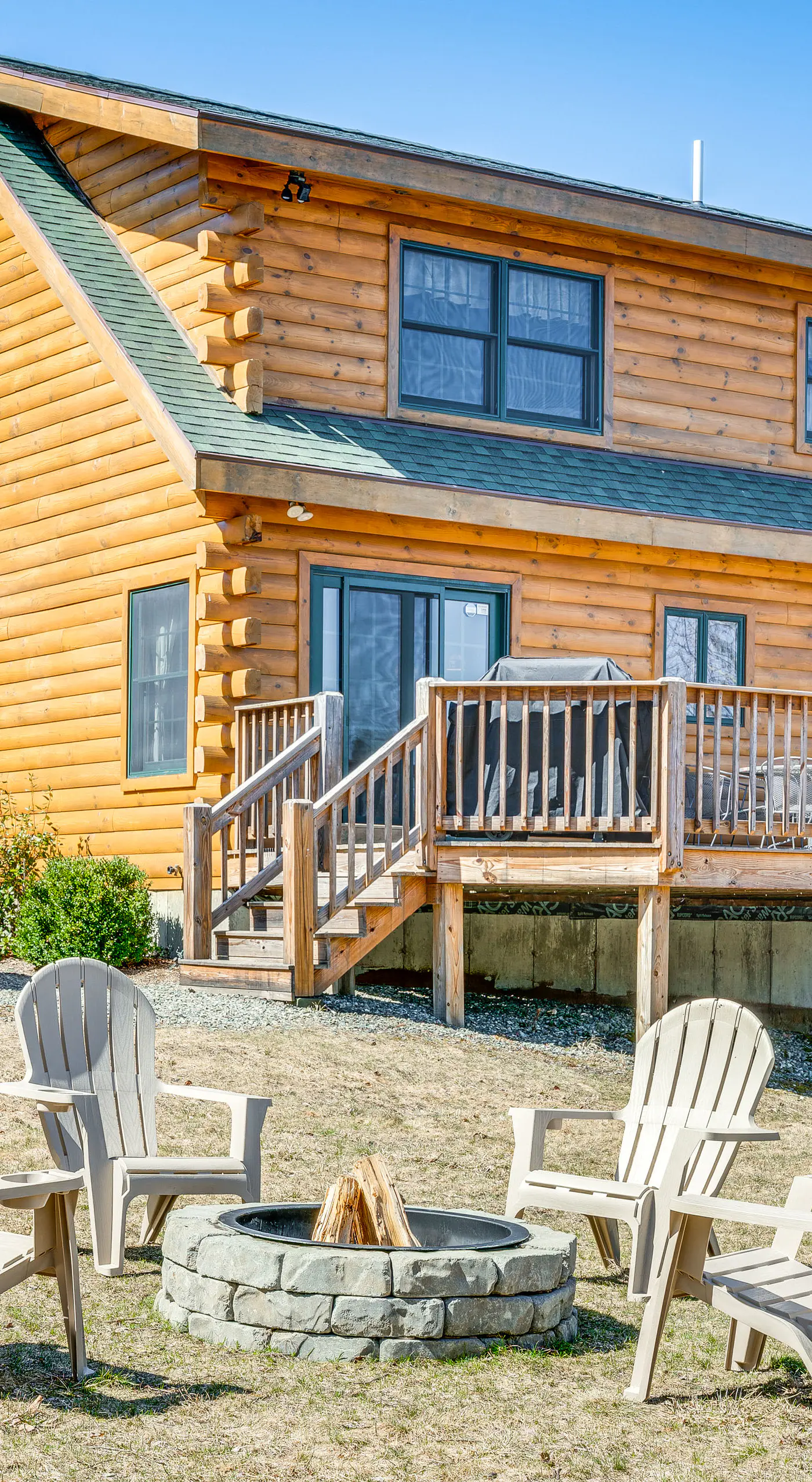 9 Mi to Bretton Woods: Carroll Log Cabin w/ Deck