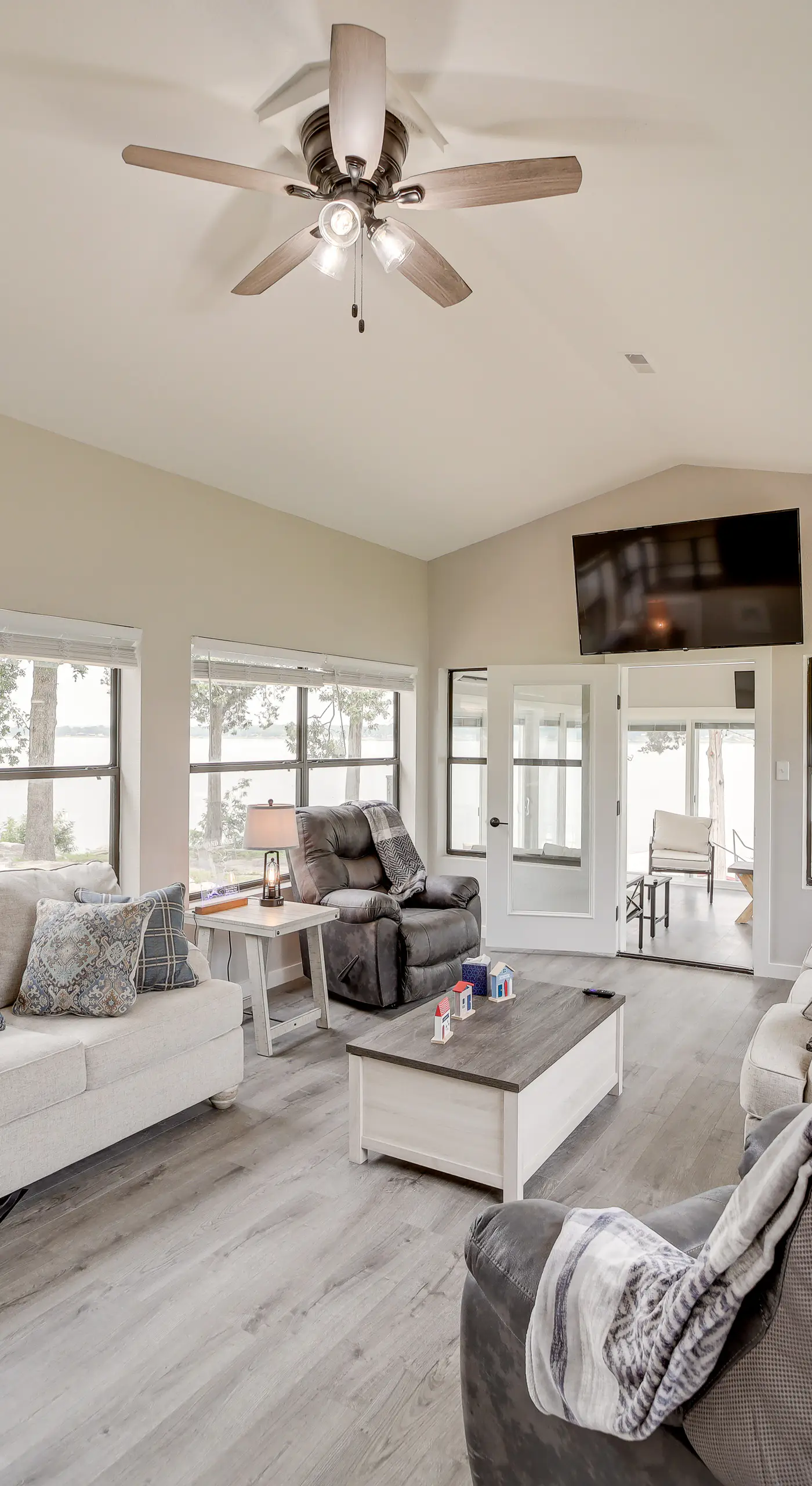 Waterfront Grove Retreat w/ Dock: 'Cedar Ridge'