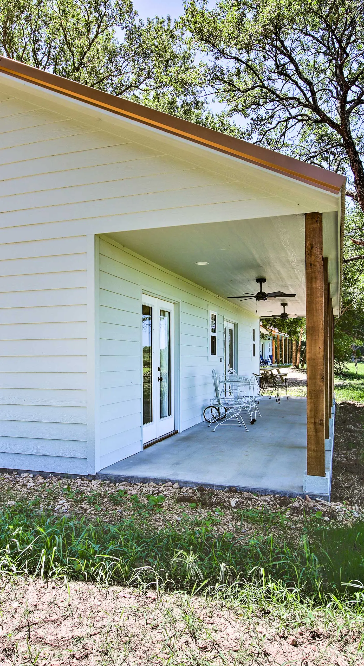 Peekaboo Water Views: Lake O' the Cherokees Cabin