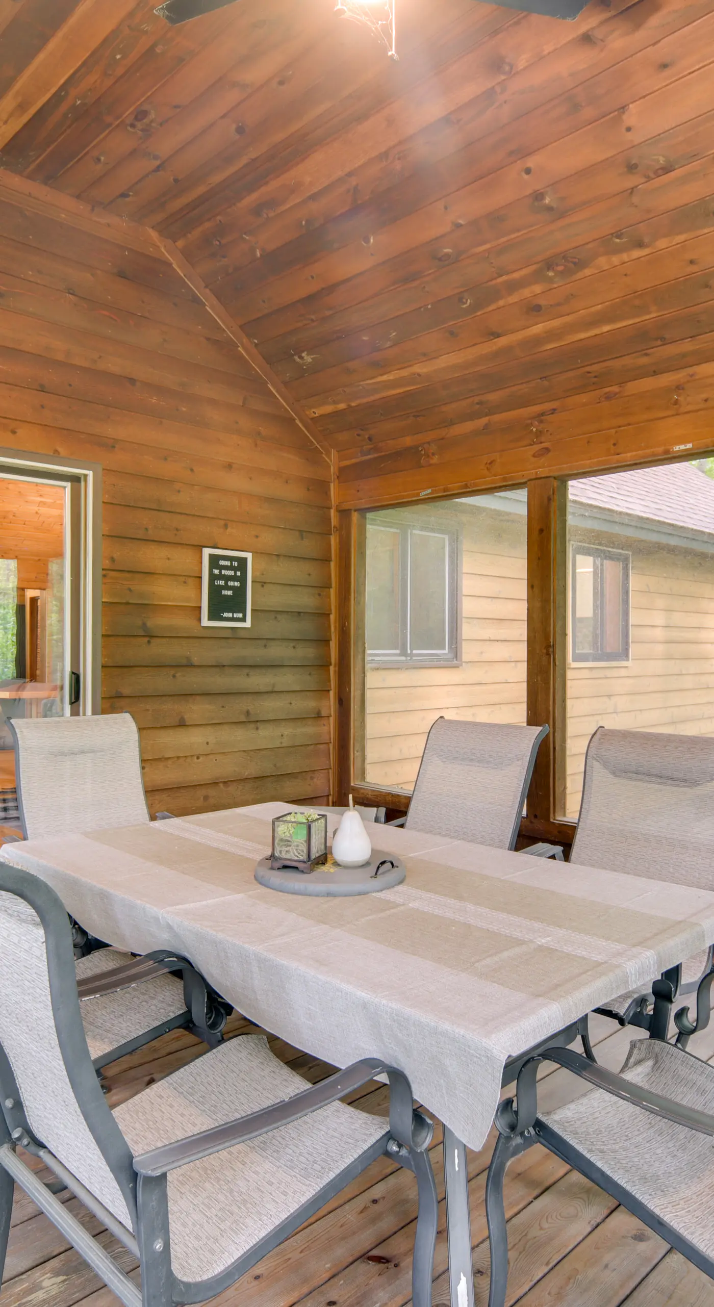 Cozy Wisconsin Cabin w/ Deck, Kayaks & Lake Views!