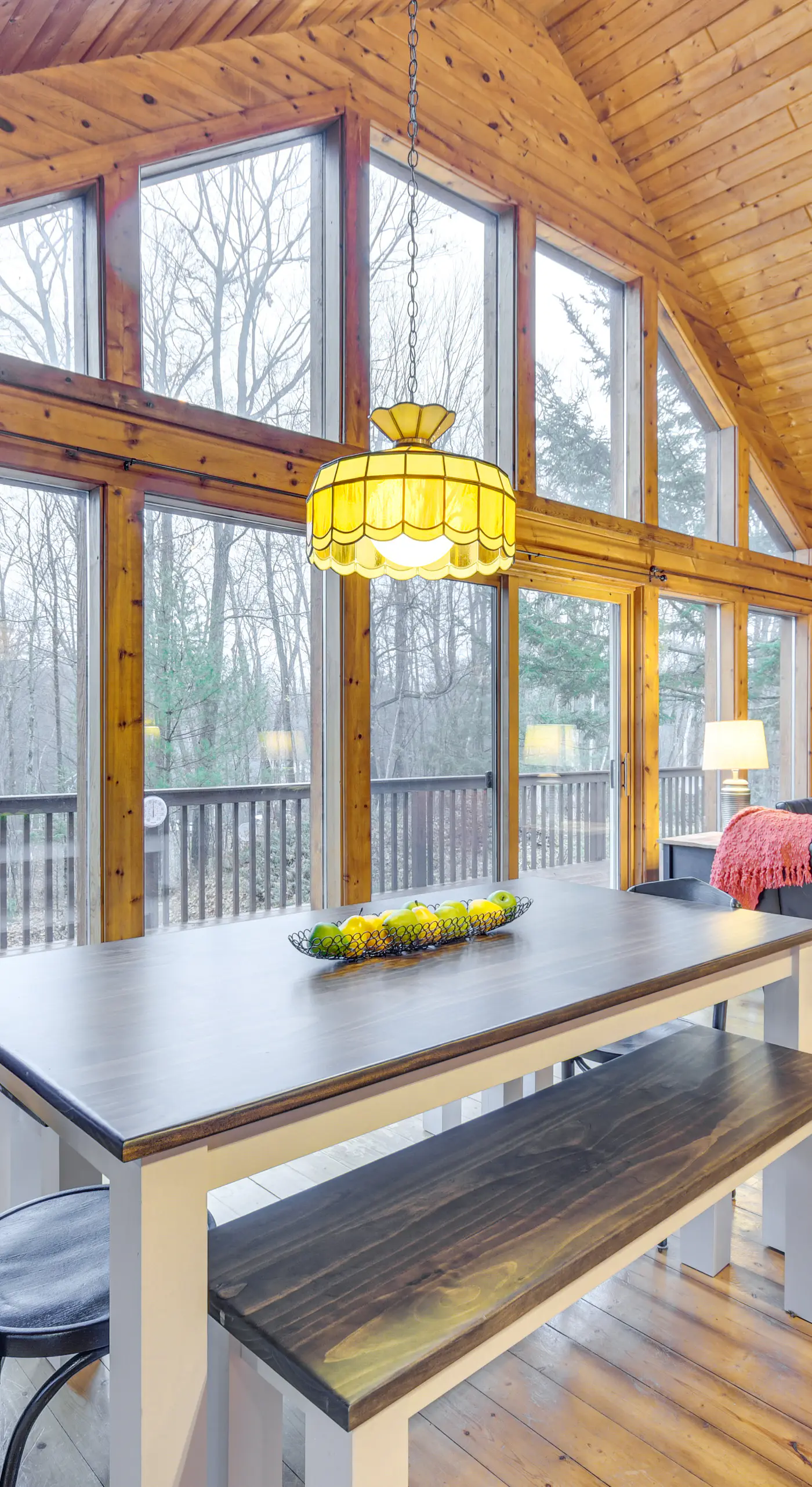 Cozy Wisconsin Cabin w/ Deck, Kayaks & Lake Views!