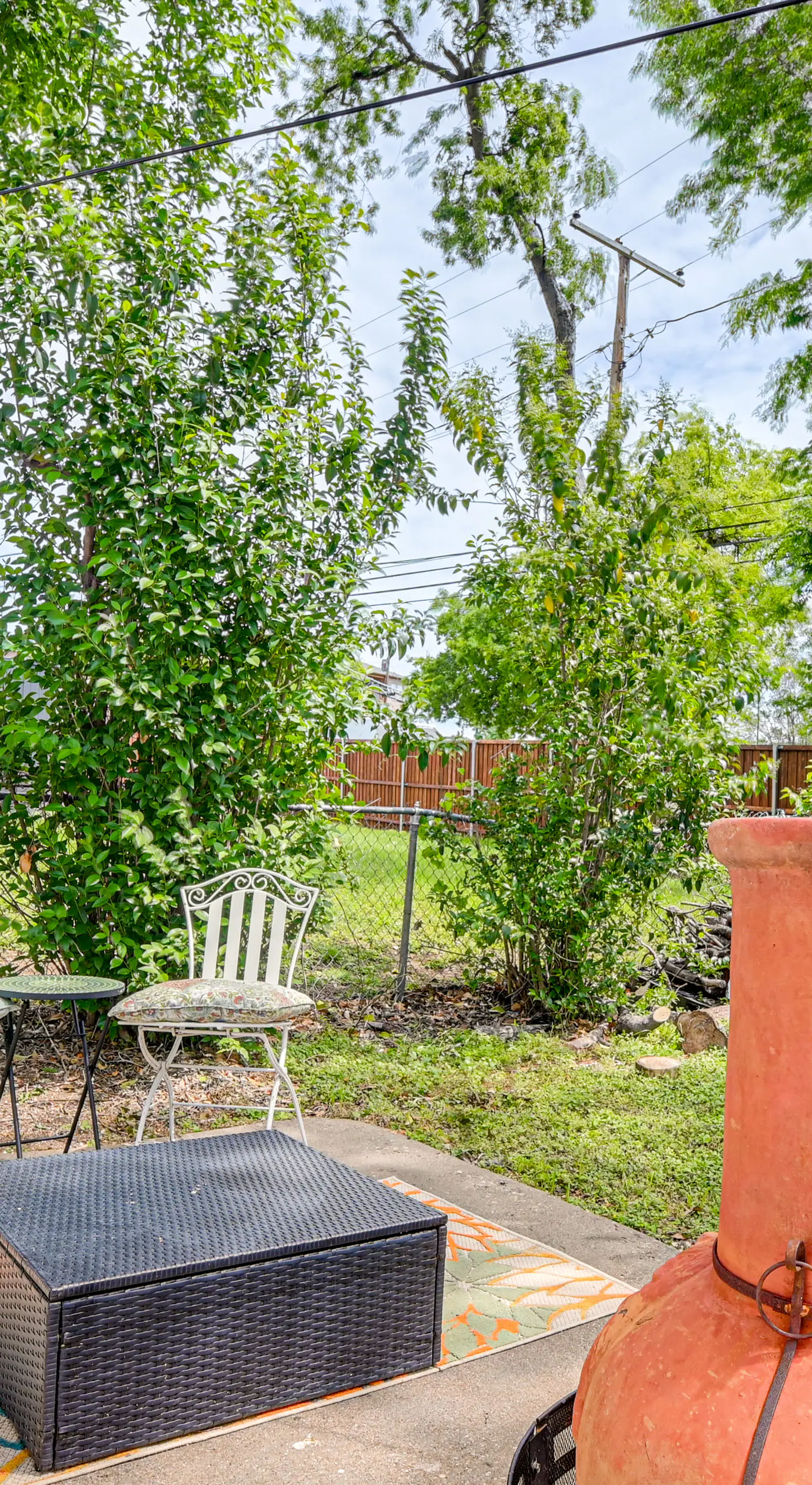 Eco-Chic Sanctuary Steps From Trinity Trails!