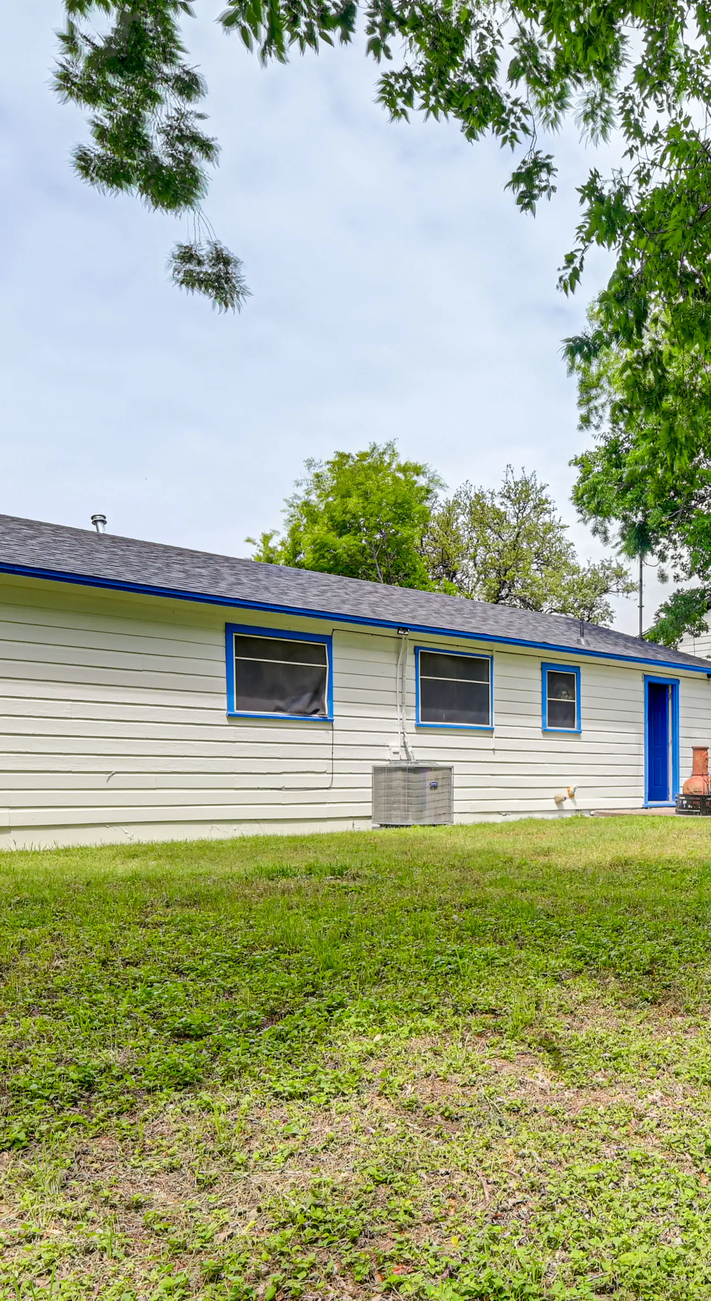 Eco-Chic Sanctuary Steps From Trinity Trails!