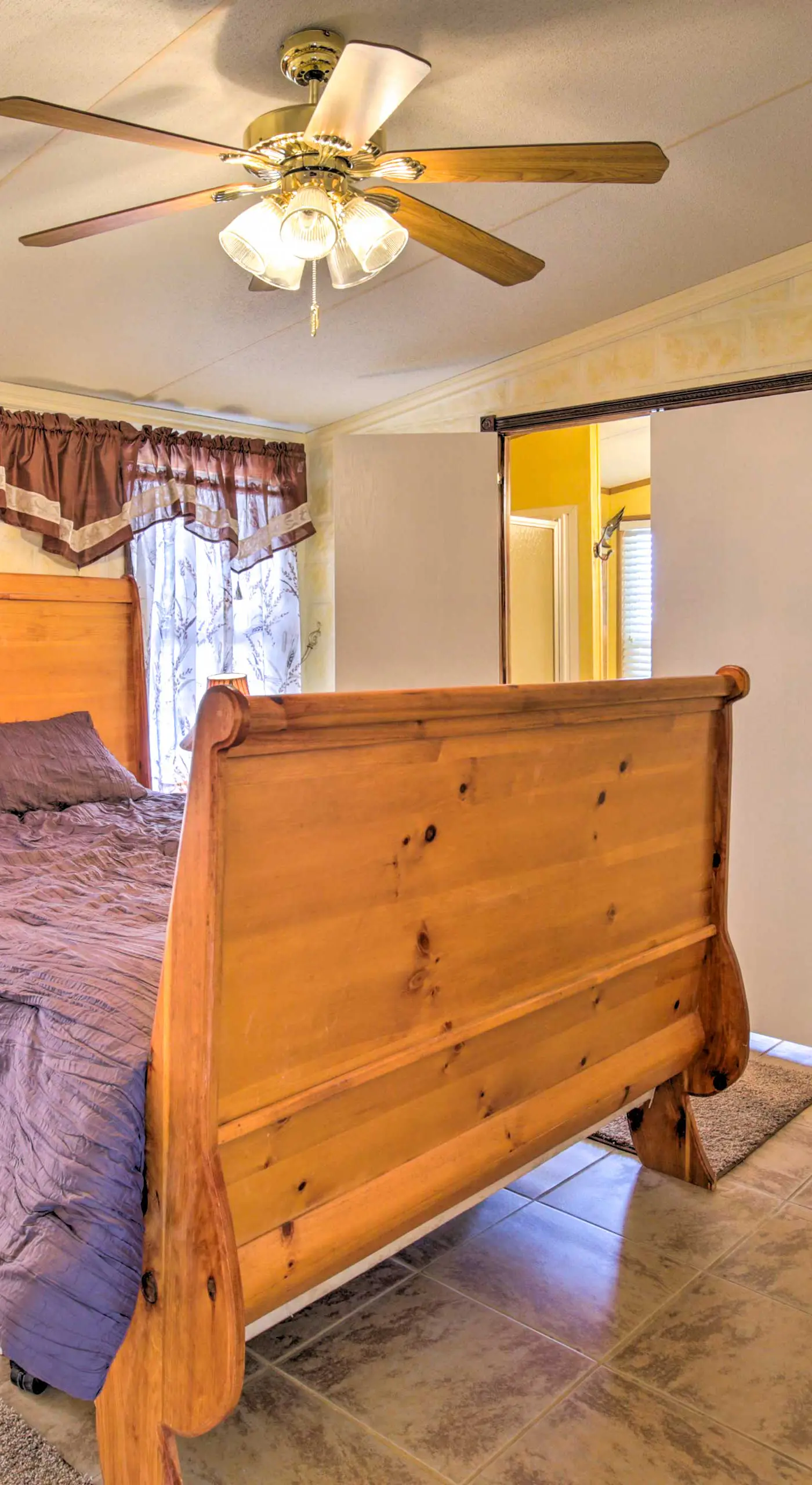 Cozy Yuma Retreat w/ Furnished Patio & Grill!