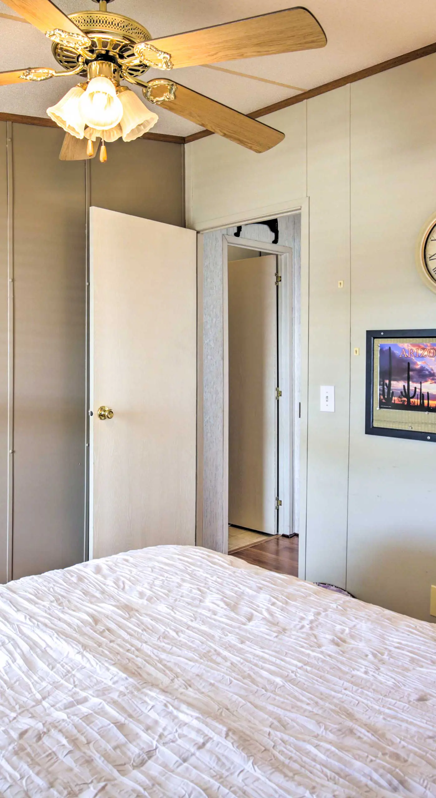 Cozy Yuma Retreat w/ Furnished Patio & Grill!