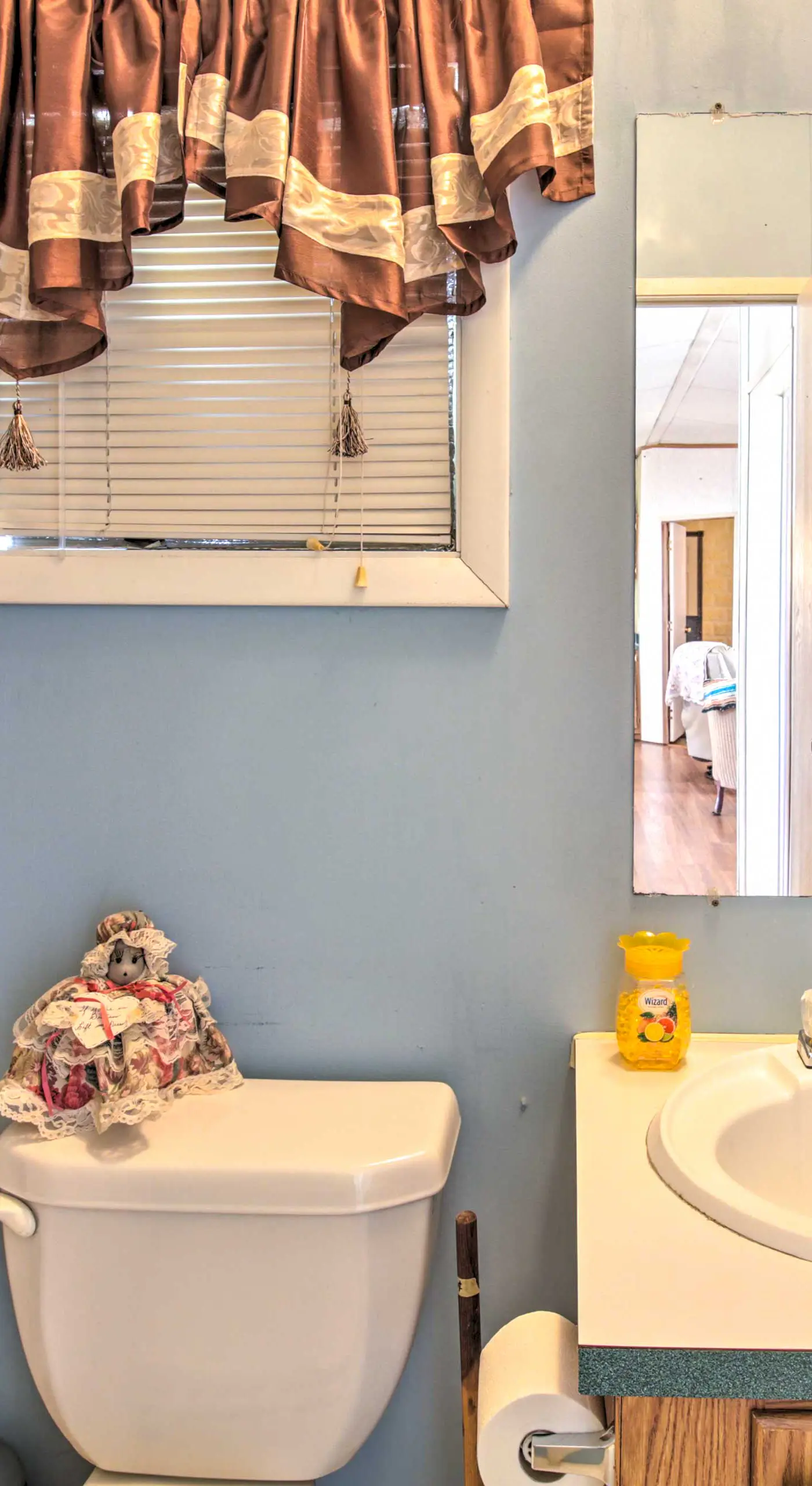 Cozy Yuma Retreat w/ Furnished Patio & Grill!