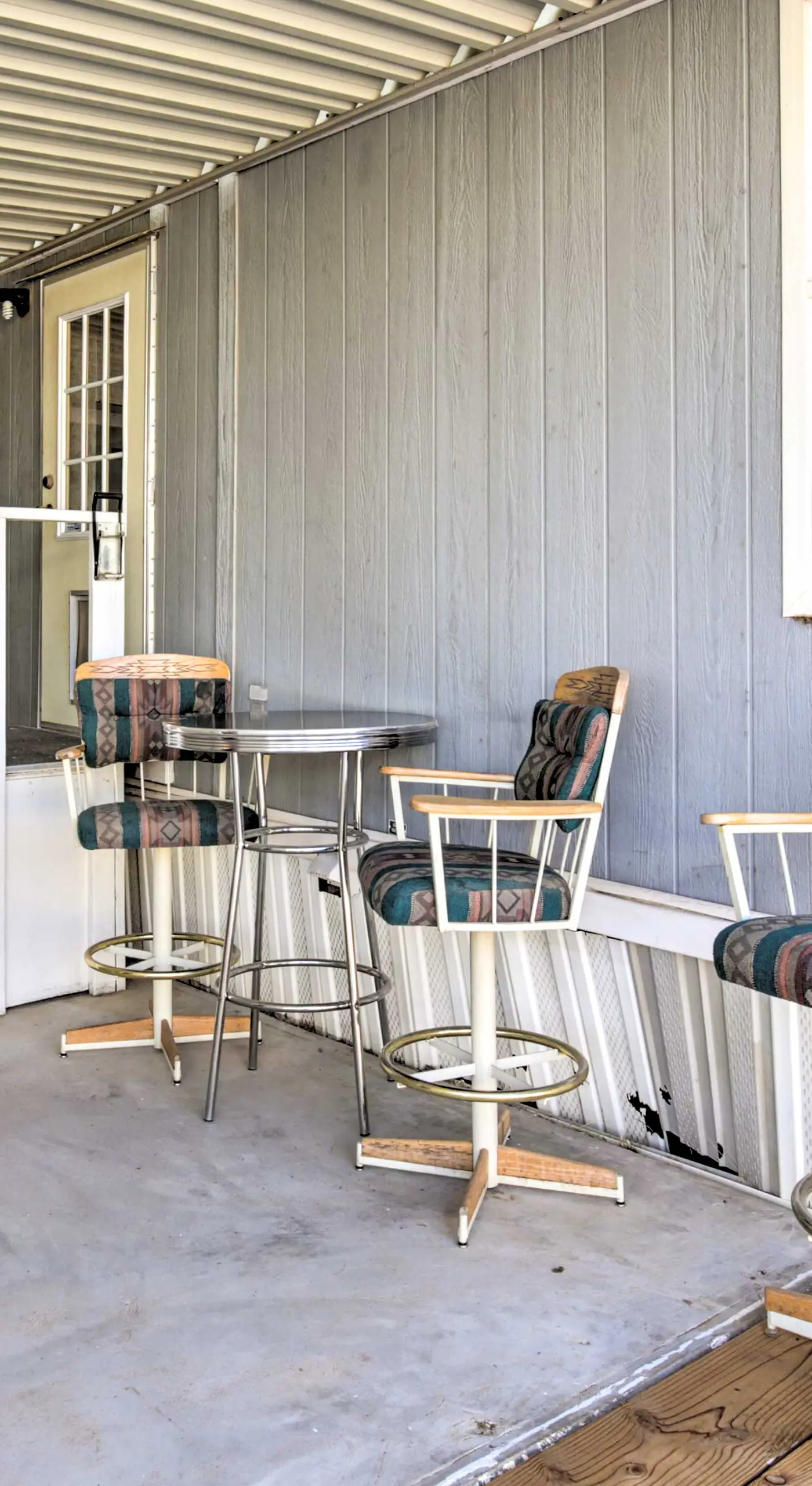 Cozy Yuma Retreat w/ Furnished Patio & Grill!