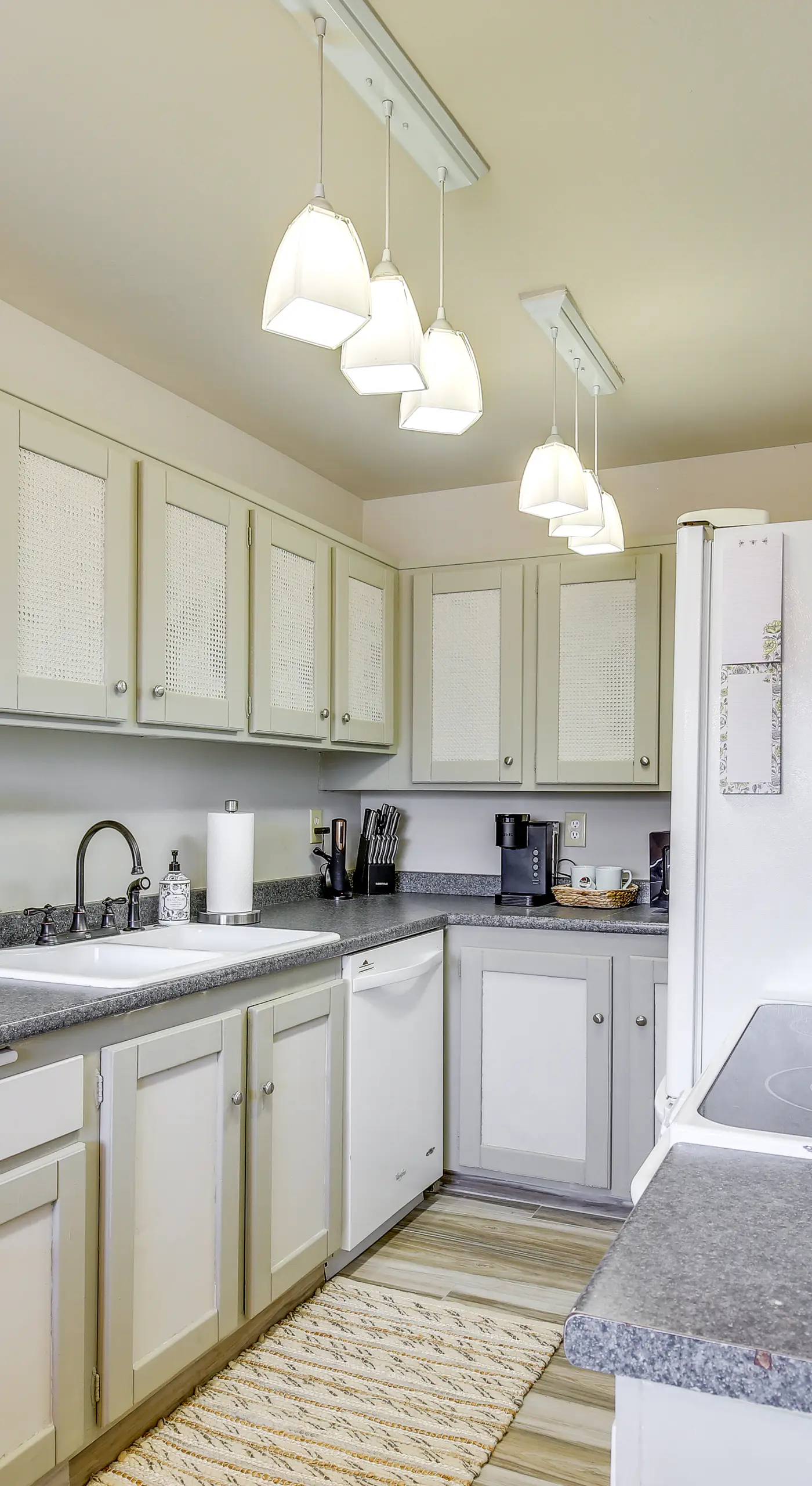 Centrally Located Yuma Retreat w/ Fenced Patio