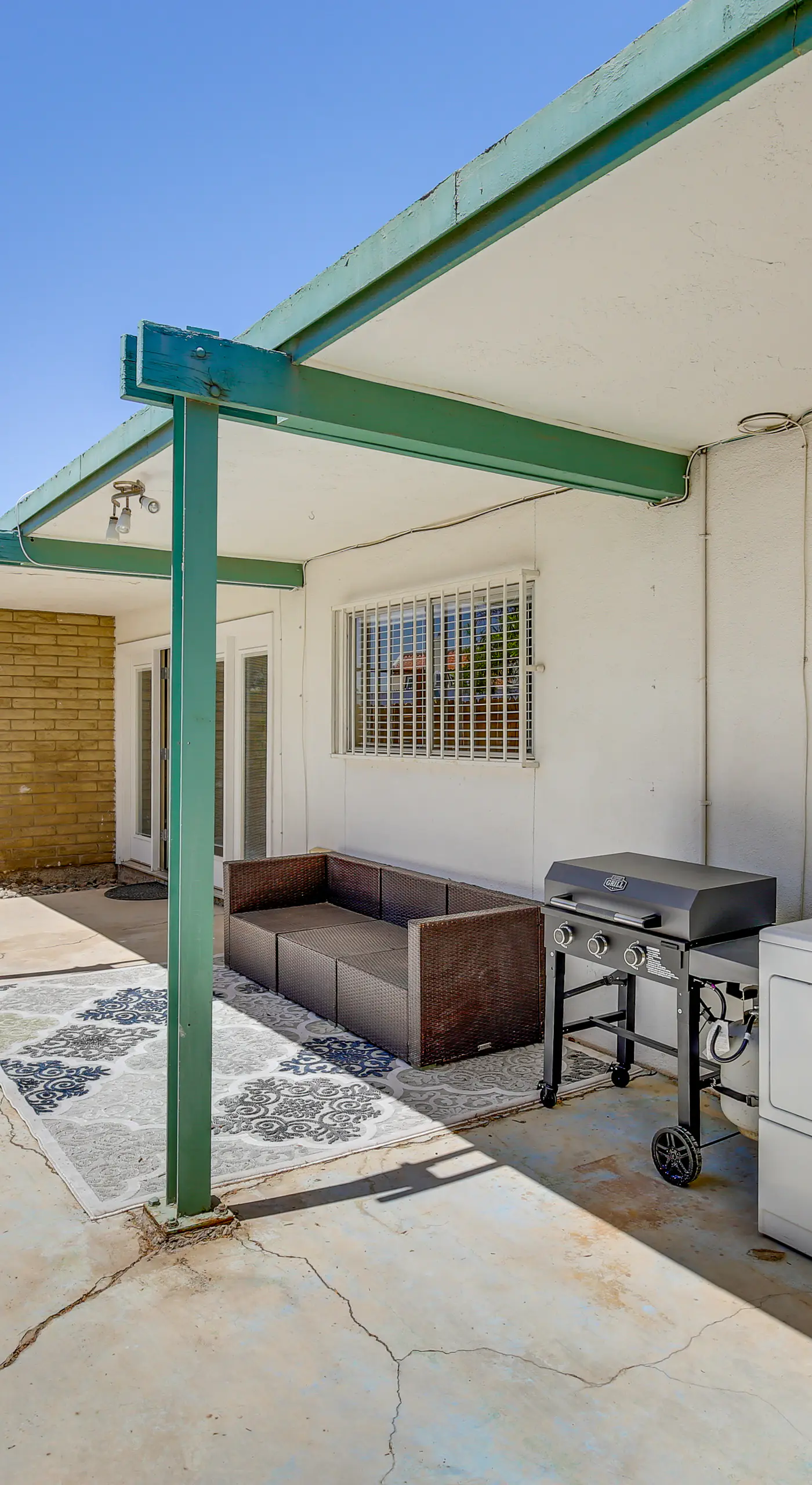 Centrally Located Yuma Retreat w/ Fenced Patio