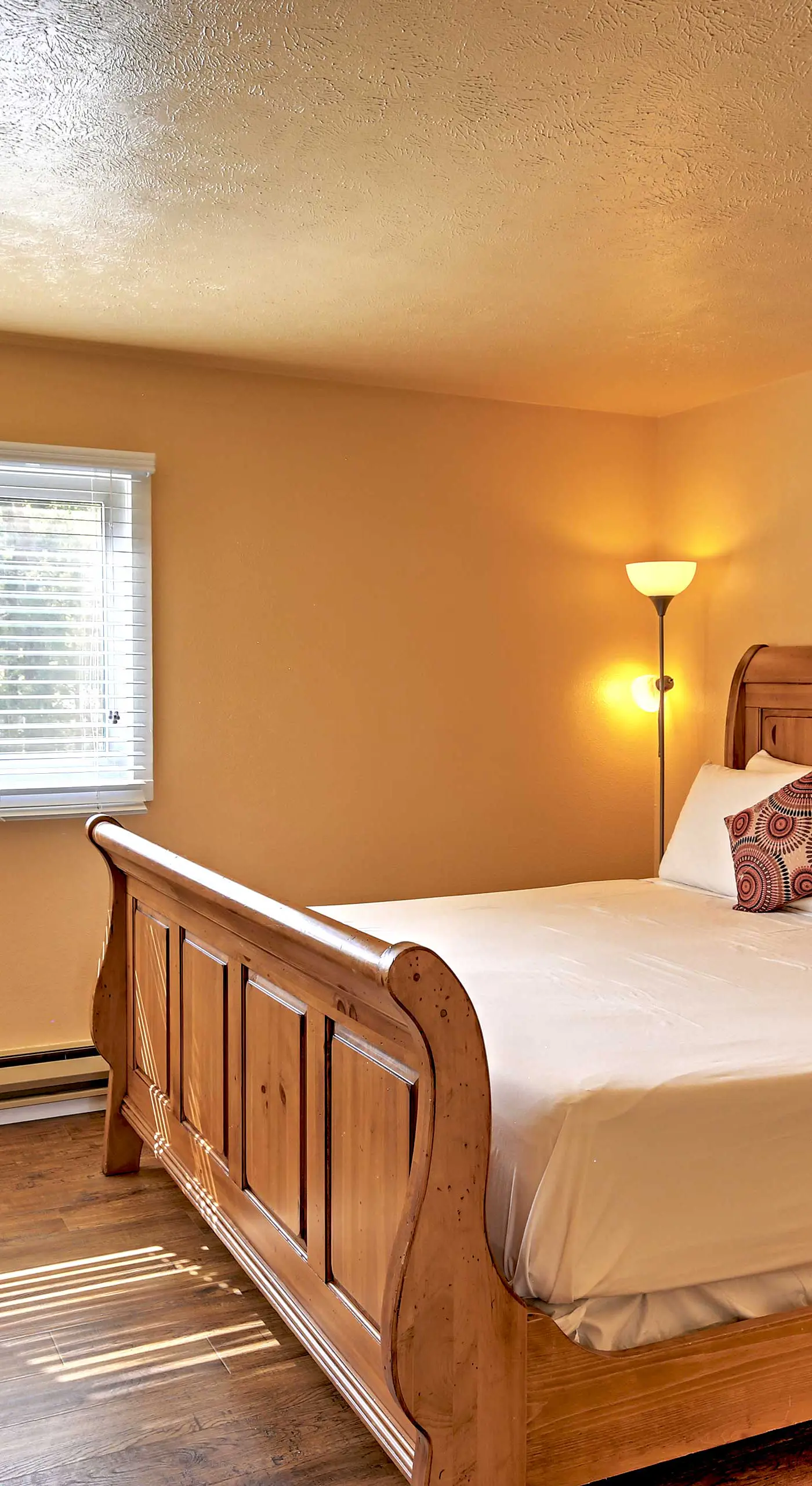 7 Mi to Slopes! Mtn-View Silverthorne Resort Hub