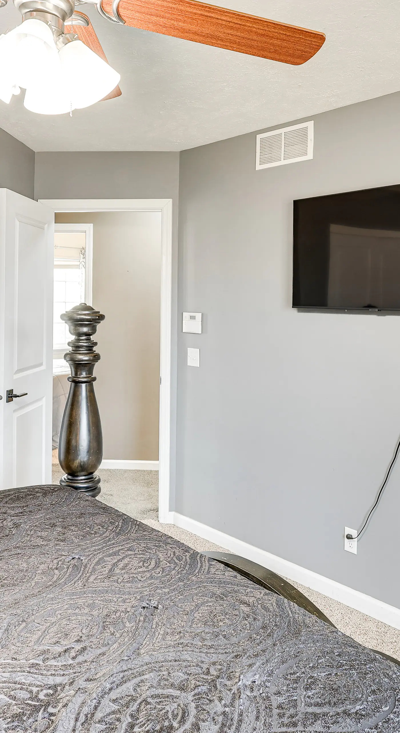 Private Yard & Patio: Spacious Retreat in Omaha!