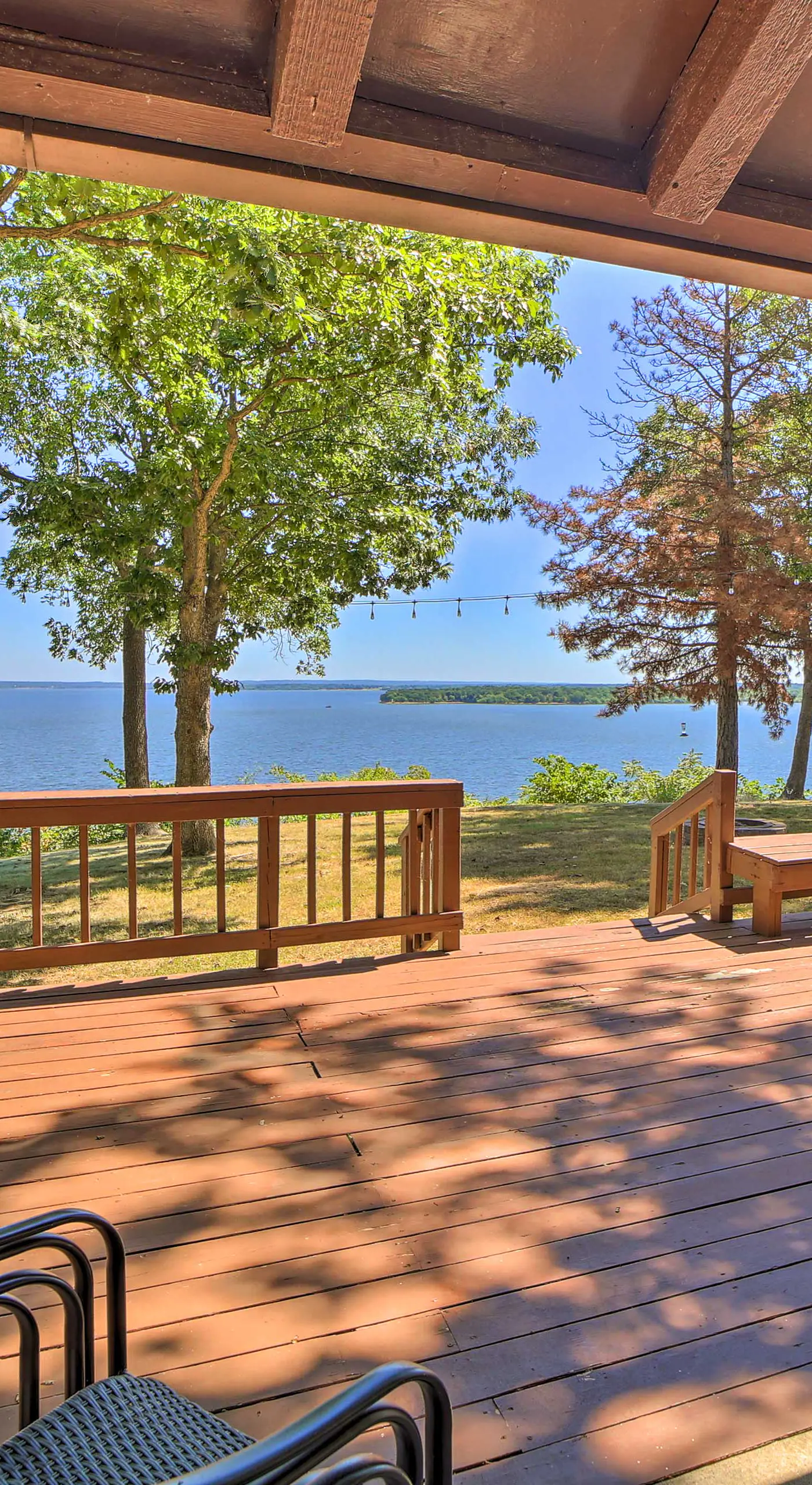 Grand Lake Views + Fire Pit: Monkey Island Home!