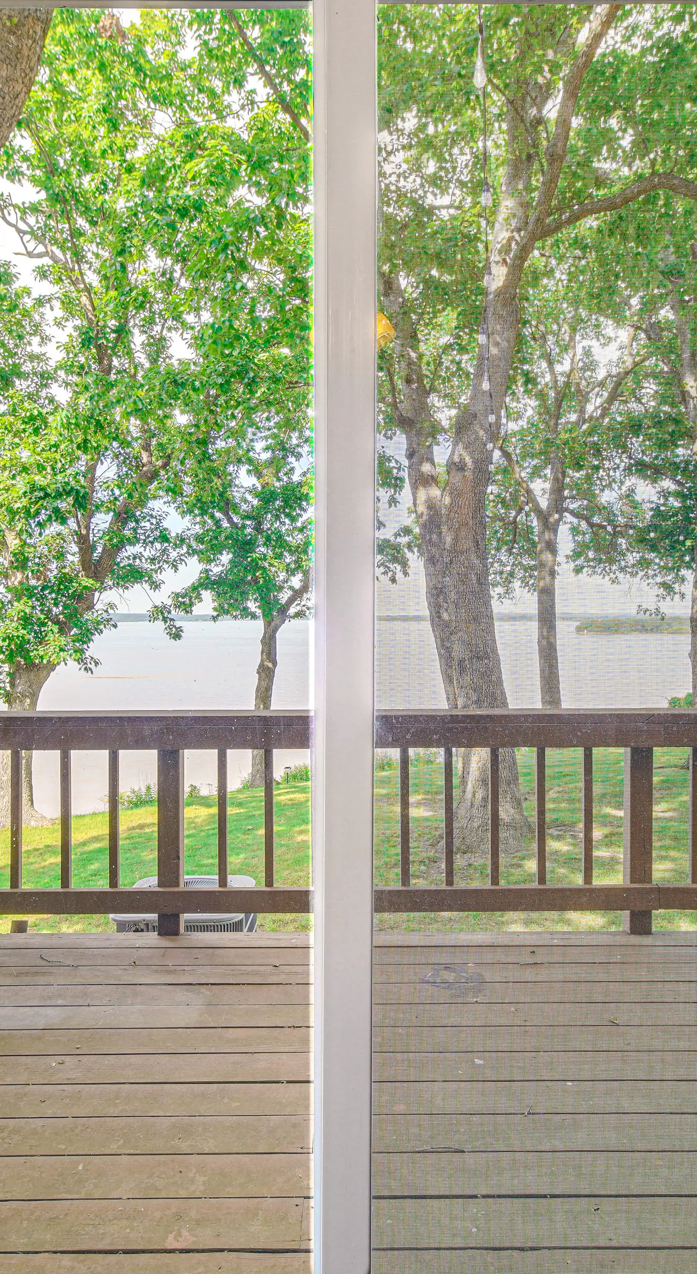Grand Lake Views + Fire Pit: Monkey Island Home!