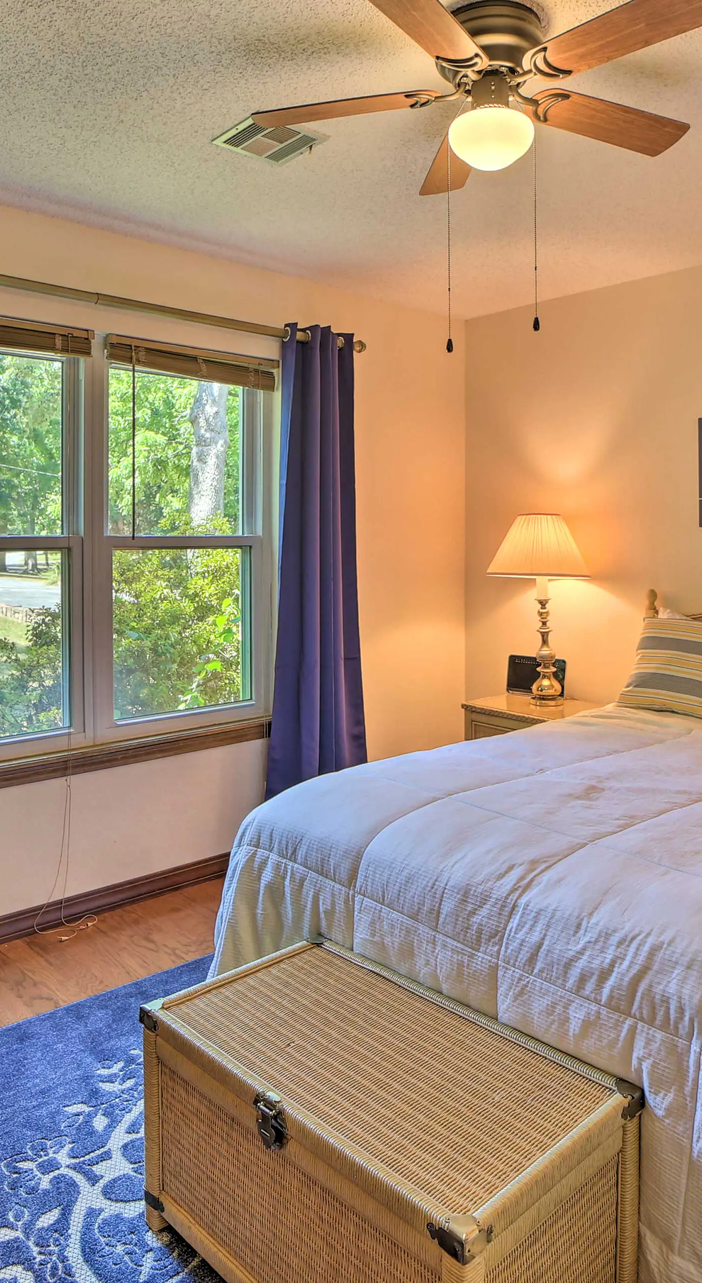 Grand Lake Views + Fire Pit: Monkey Island Home!