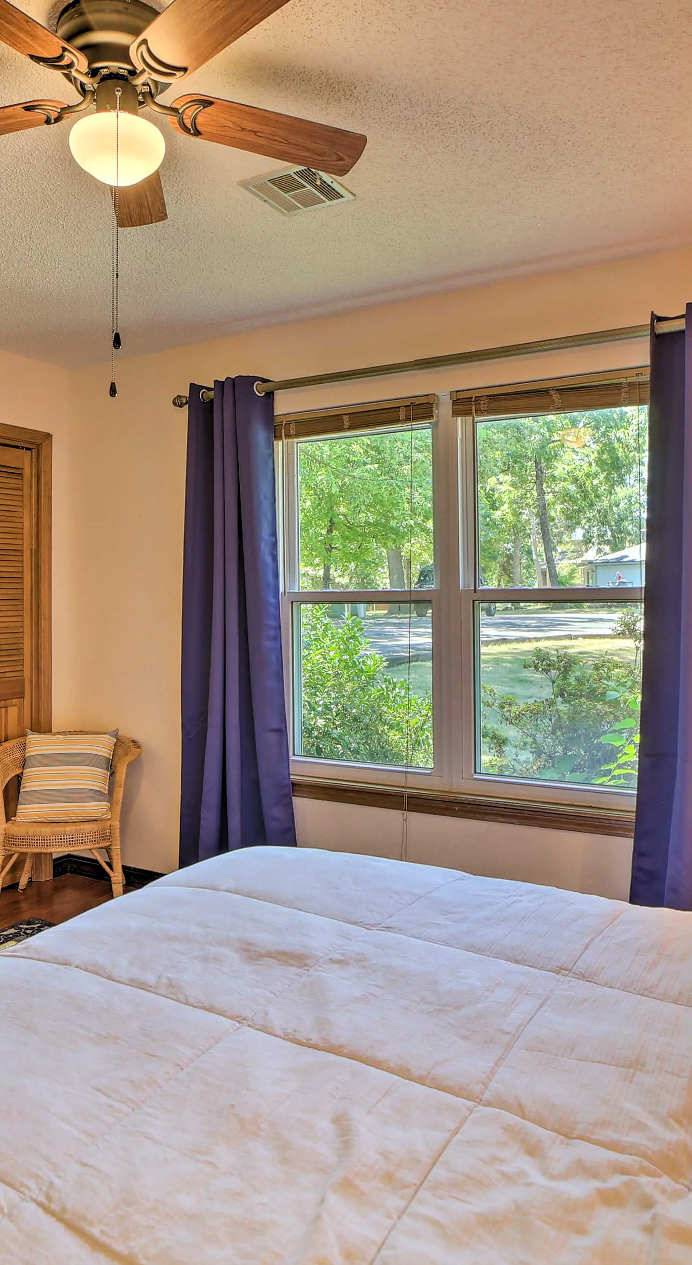 Grand Lake Views + Fire Pit: Monkey Island Home!
