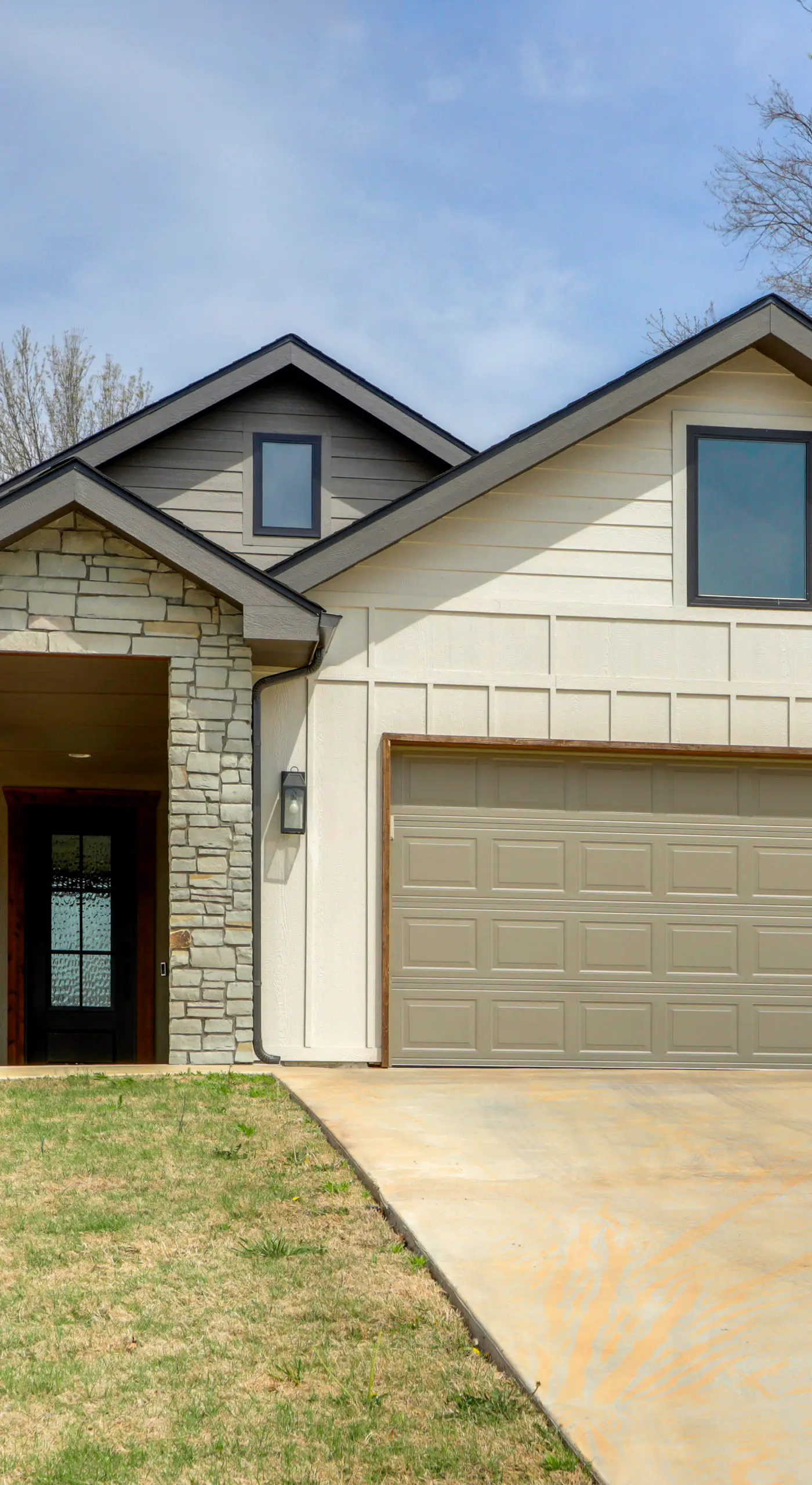 Steps From the Water! Grand Lake Getaway w/ Patio